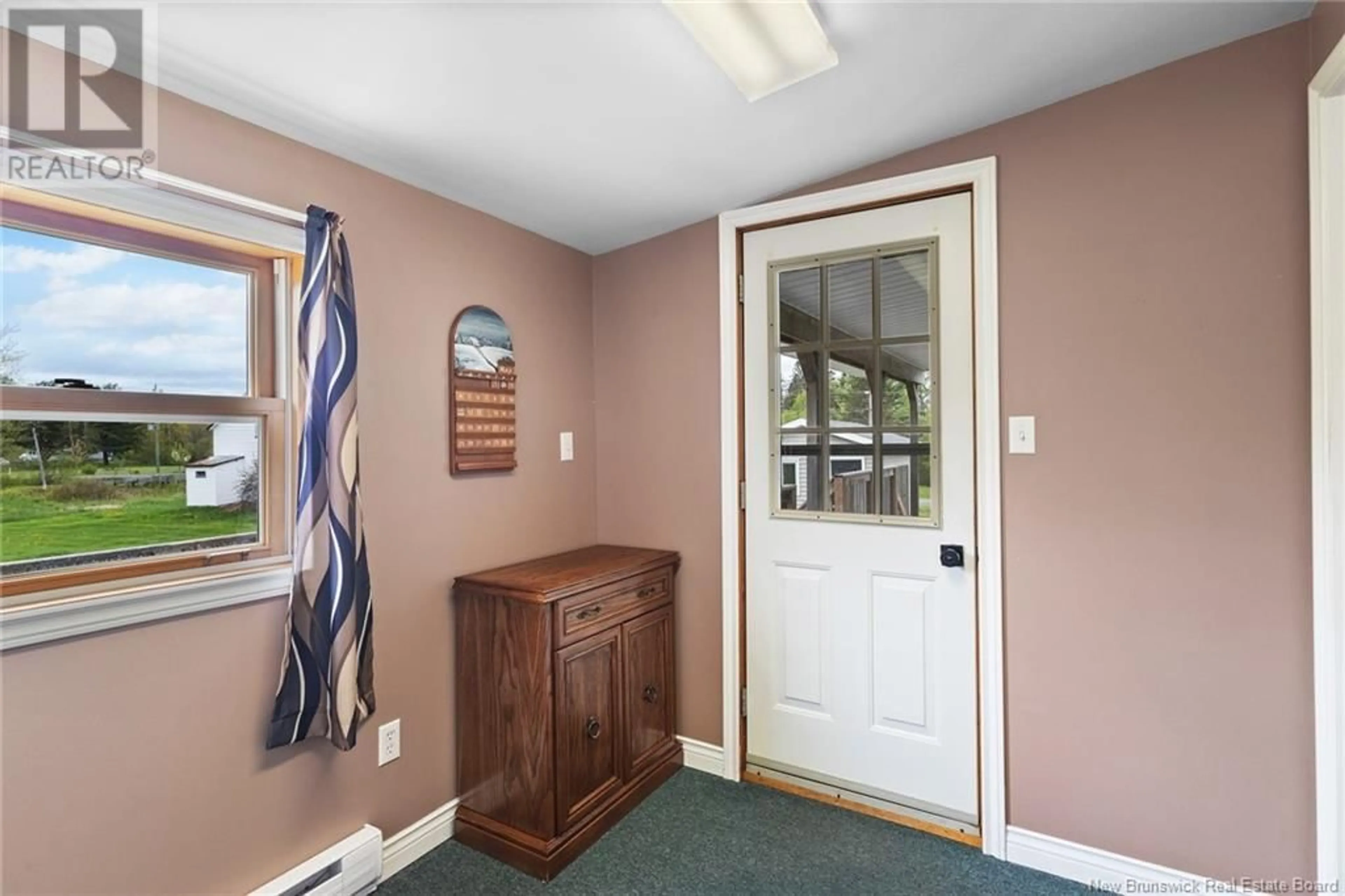 Indoor entryway for 67 WILLOW AVENUE, Tracy New Brunswick E5L1A1
