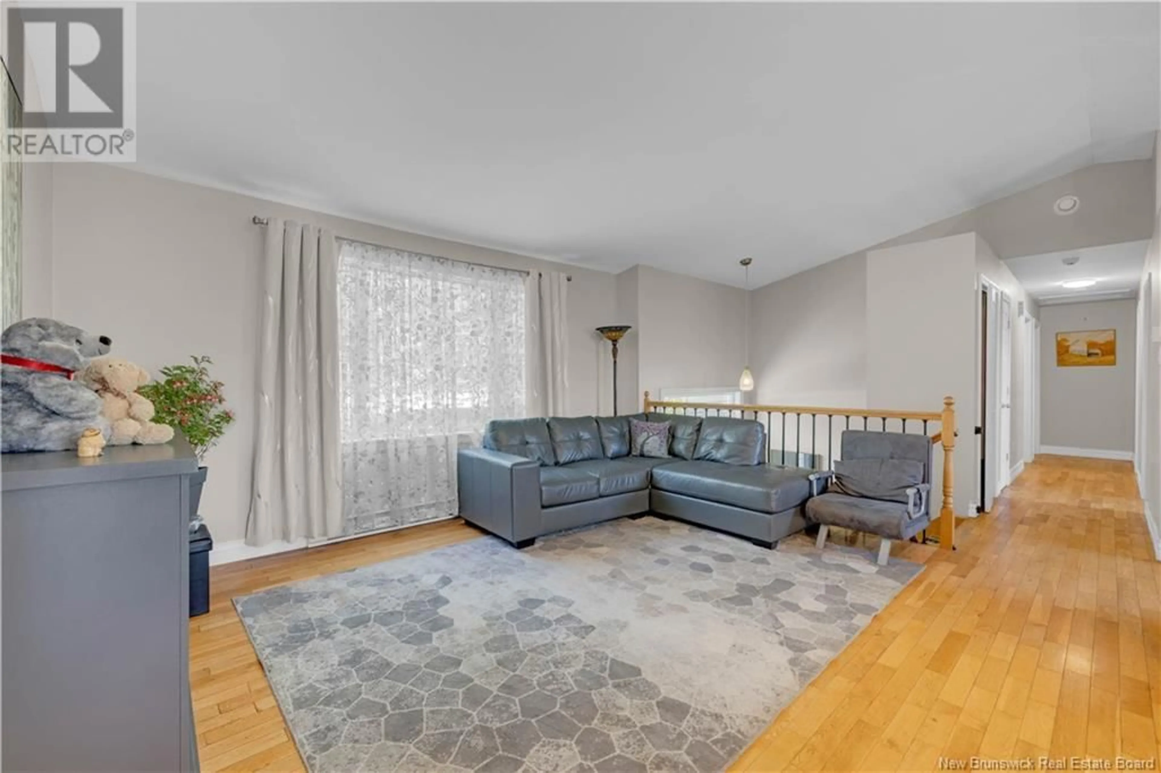 Living room with furniture, unknown for 273 HAMPTON ROAD, Quispamsis New Brunswick E2E4P5