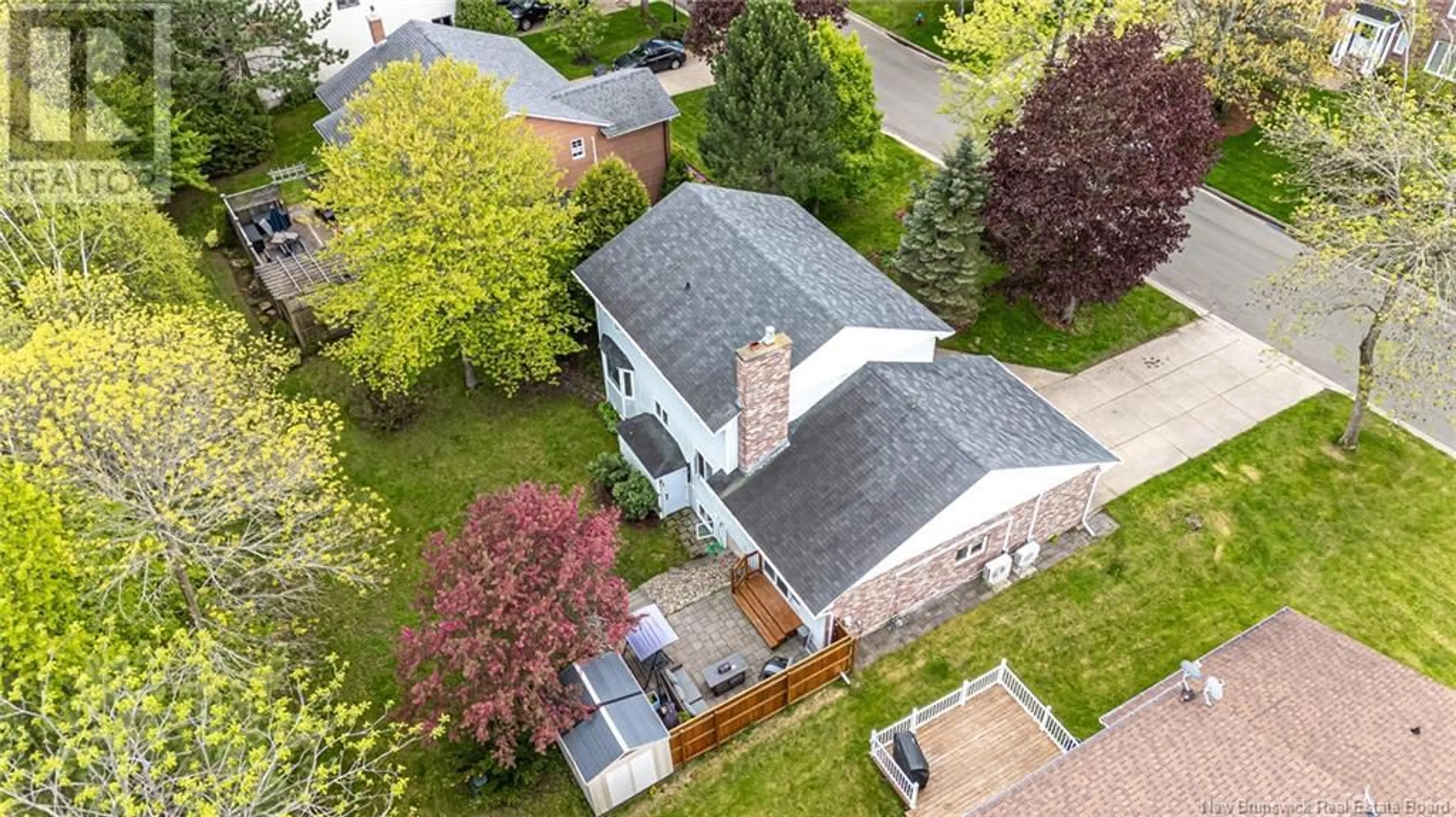 A pic from outside/outdoor area/front of a property/back of a property/a pic from drone, street for 15 RIDGEWELL PLACE, Fredericton New Brunswick E3B6J9