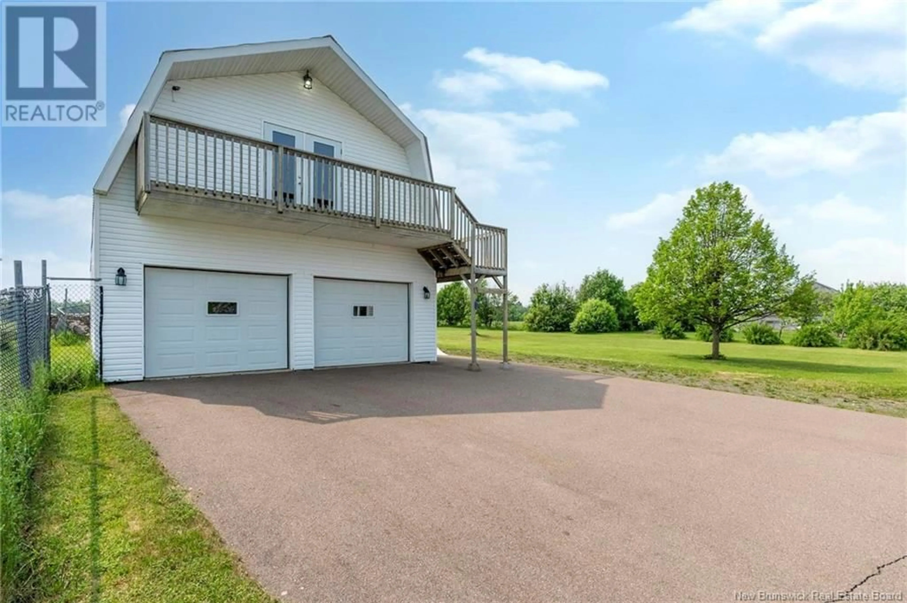 Indoor garage for 3299 ROUTE 535, Cocagne New Brunswick E4R3E4