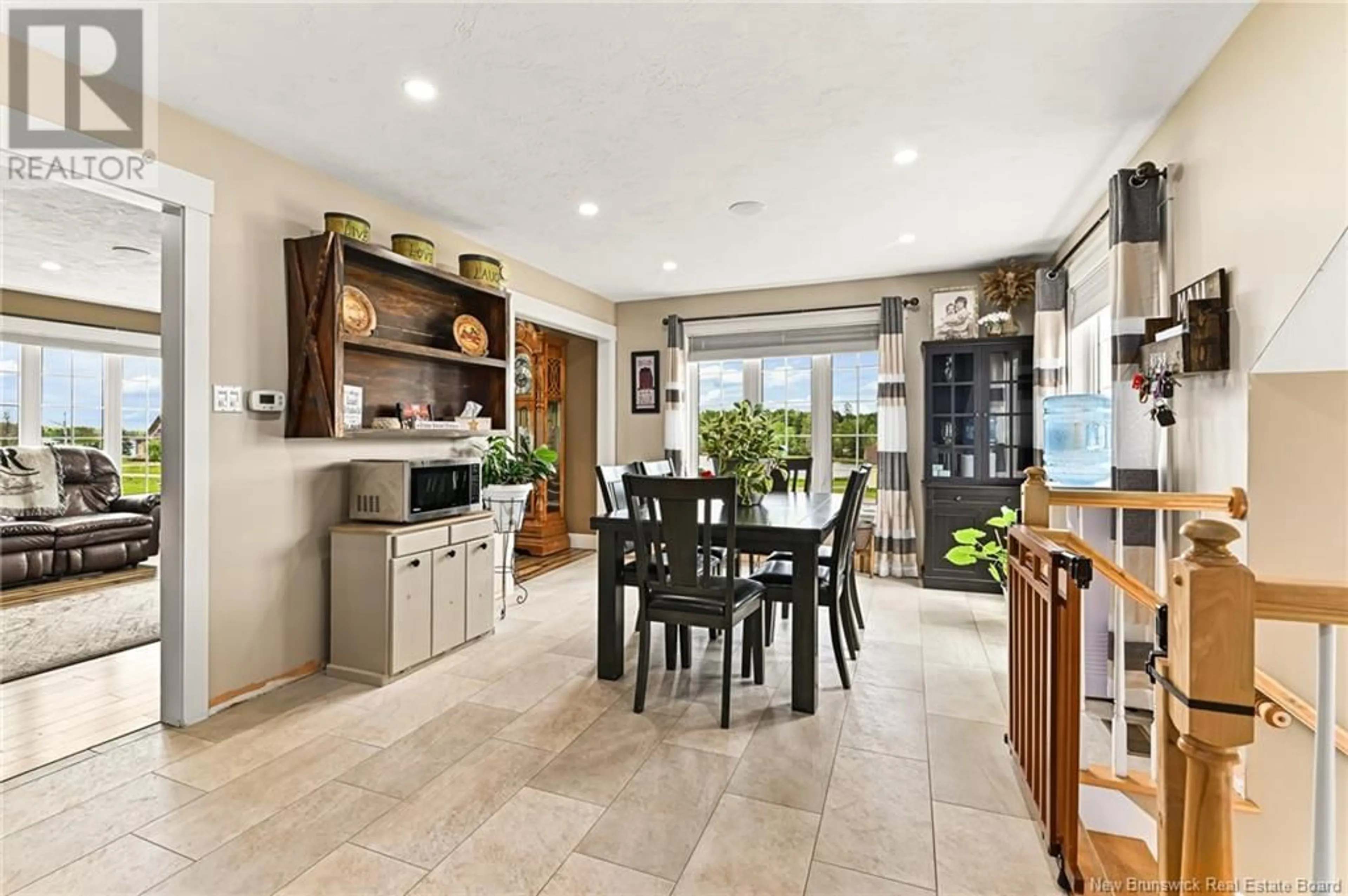 Open concept kitchen, ceramic/tile floor for 25 LEGER CRESCENT, Saint-Grégoire New Brunswick E4V2N7