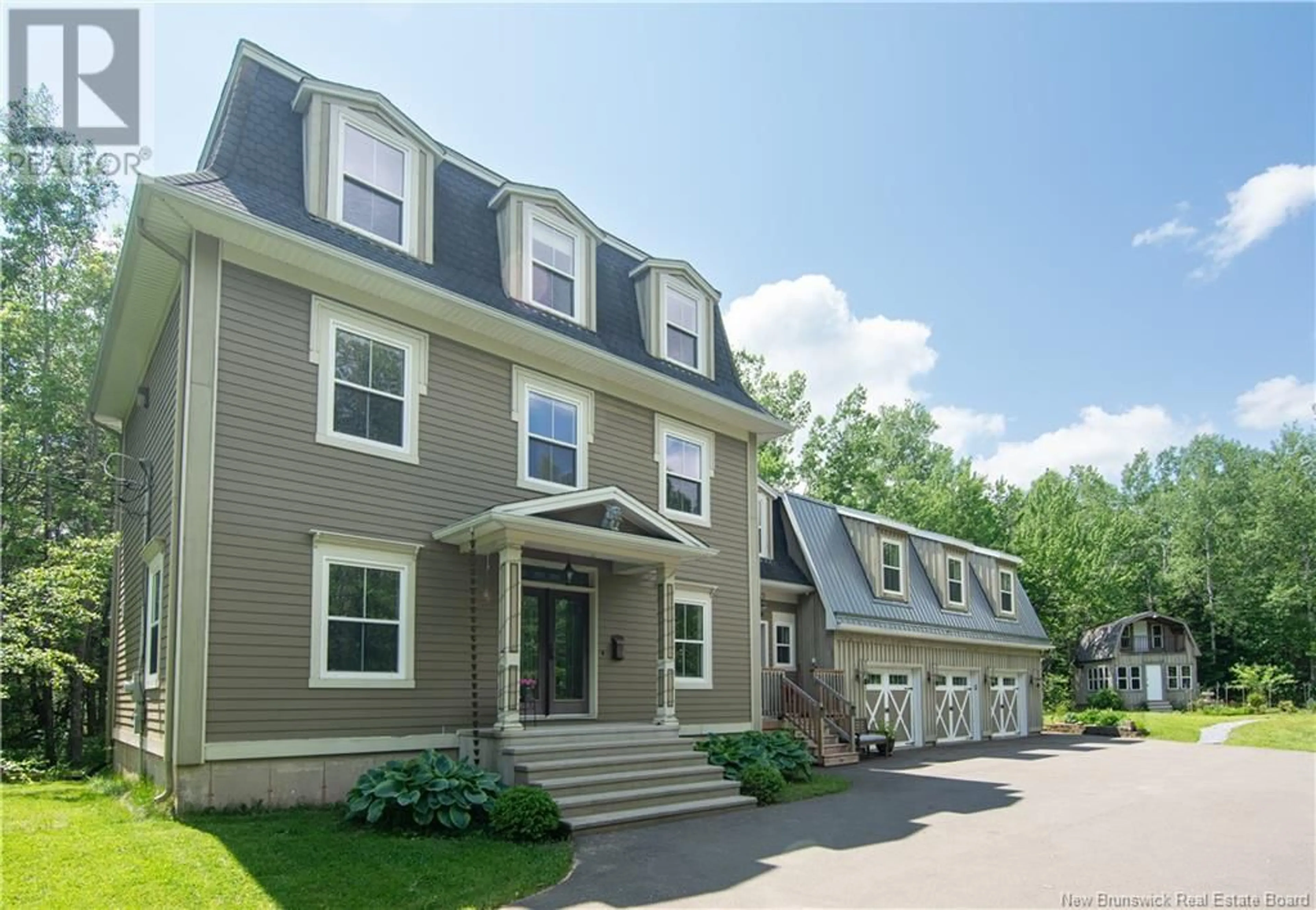 Home with vinyl exterior material, street for 160 BOUNDARY DRIVE, Moncton New Brunswick E1G5C5