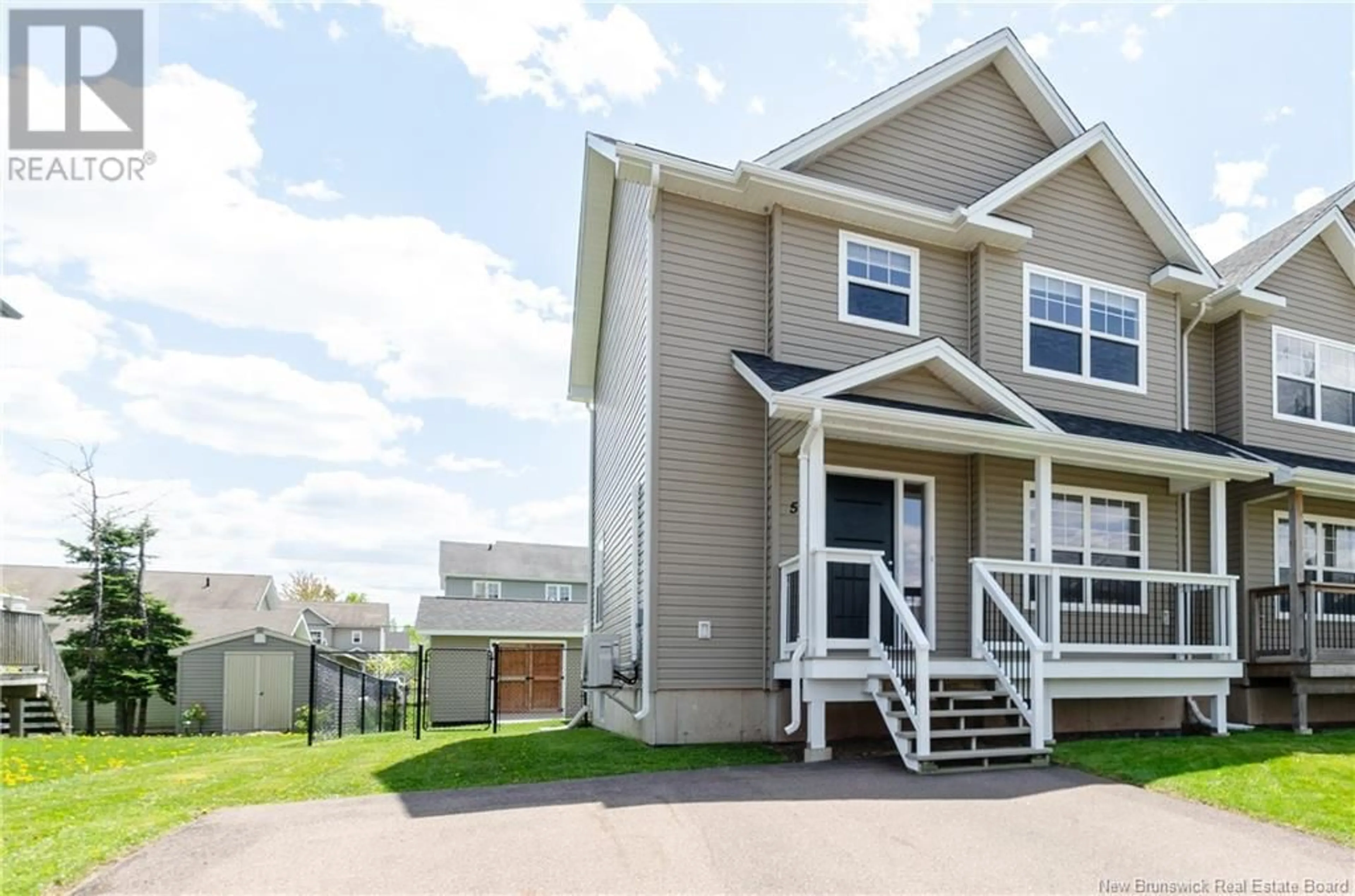 Home with vinyl exterior material, unknown for 58 BREVET, Moncton New Brunswick E1G5S6