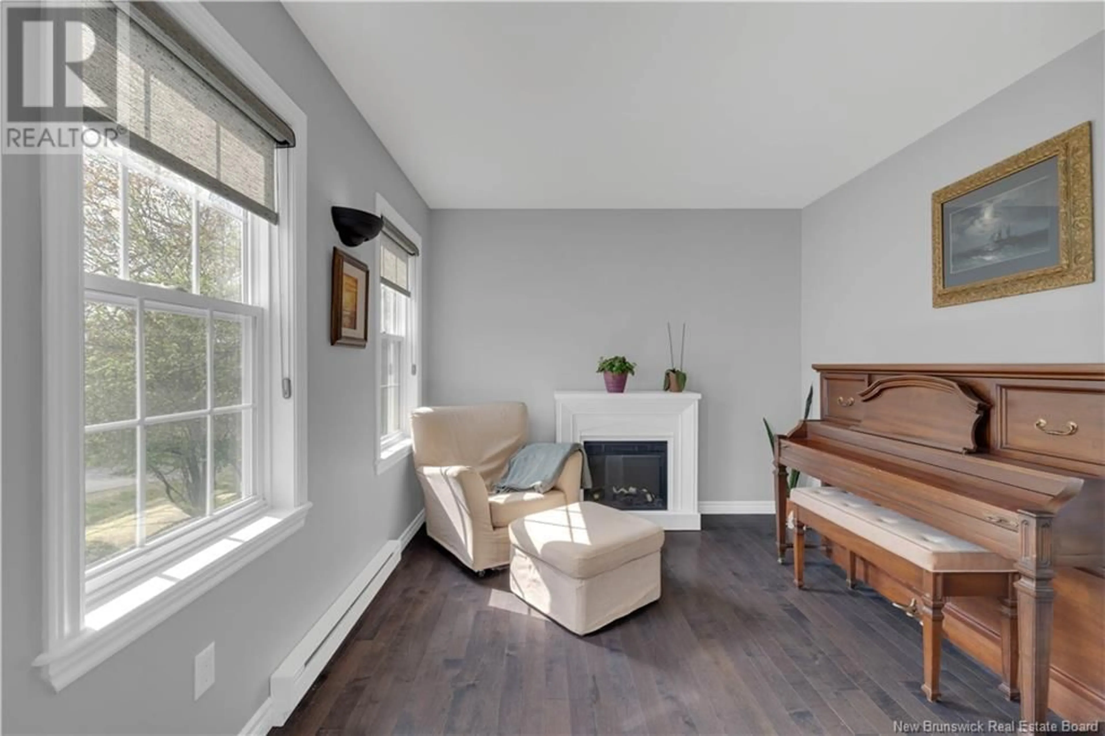 Living room with furniture, unknown for 17 FIREWEED DRIVE, Quispamsis New Brunswick E2E5Z8