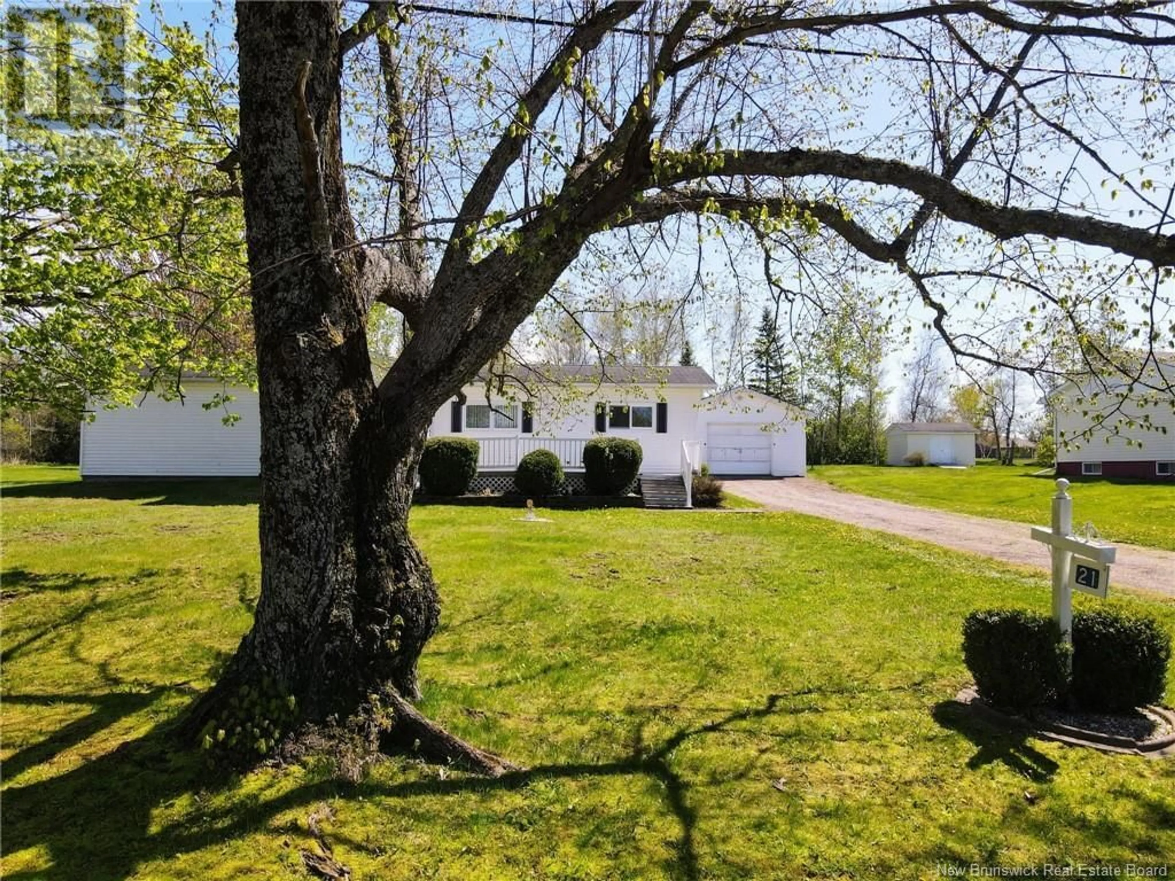 A pic from outside/outdoor area/front of a property/back of a property/a pic from drone, street for 21 RENEE MELANSON ROAD, Shediac New Brunswick E4P3S4