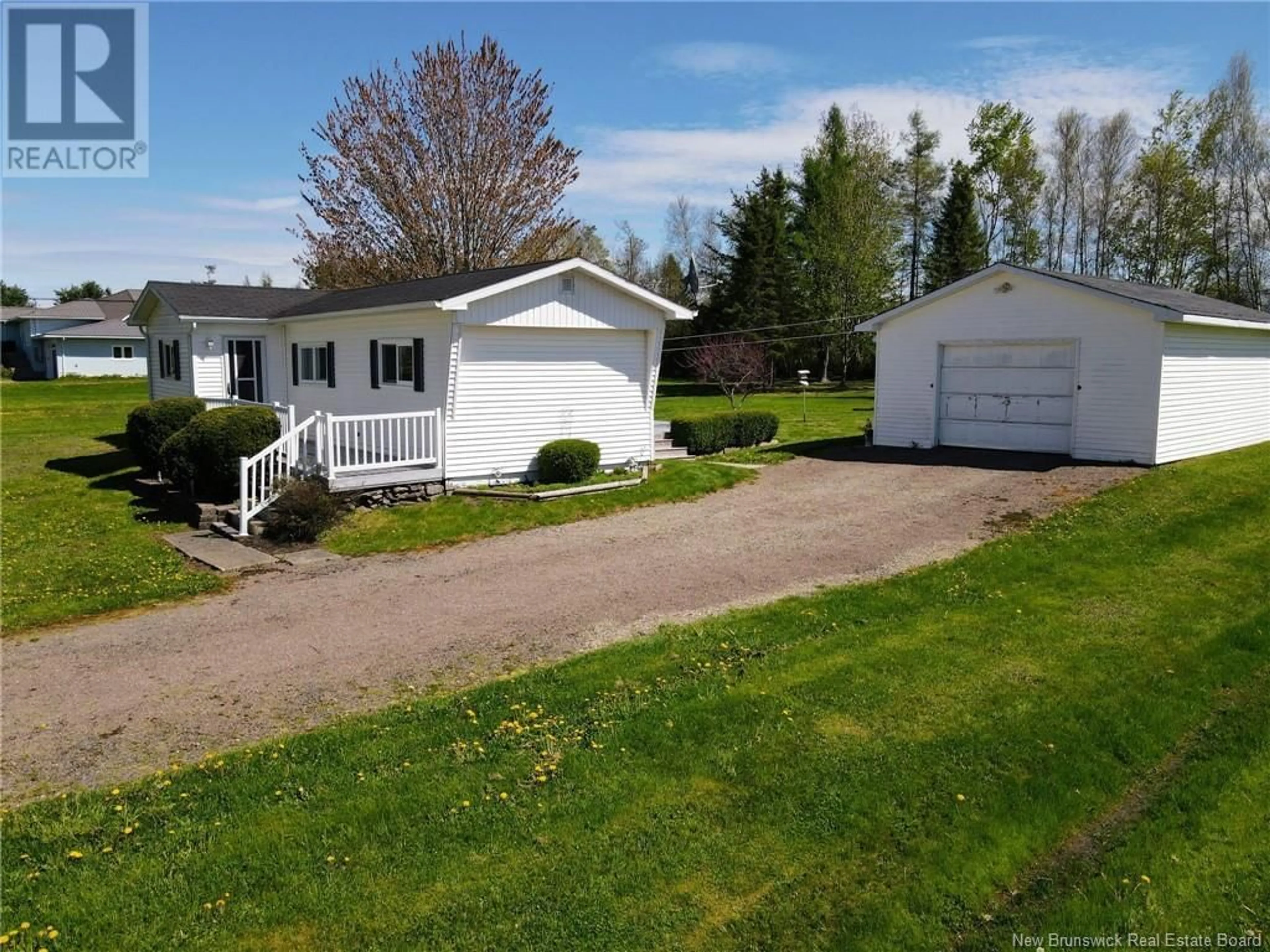 A pic from outside/outdoor area/front of a property/back of a property/a pic from drone, unknown for 21 RENEE MELANSON ROAD, Shediac New Brunswick E4P3S4