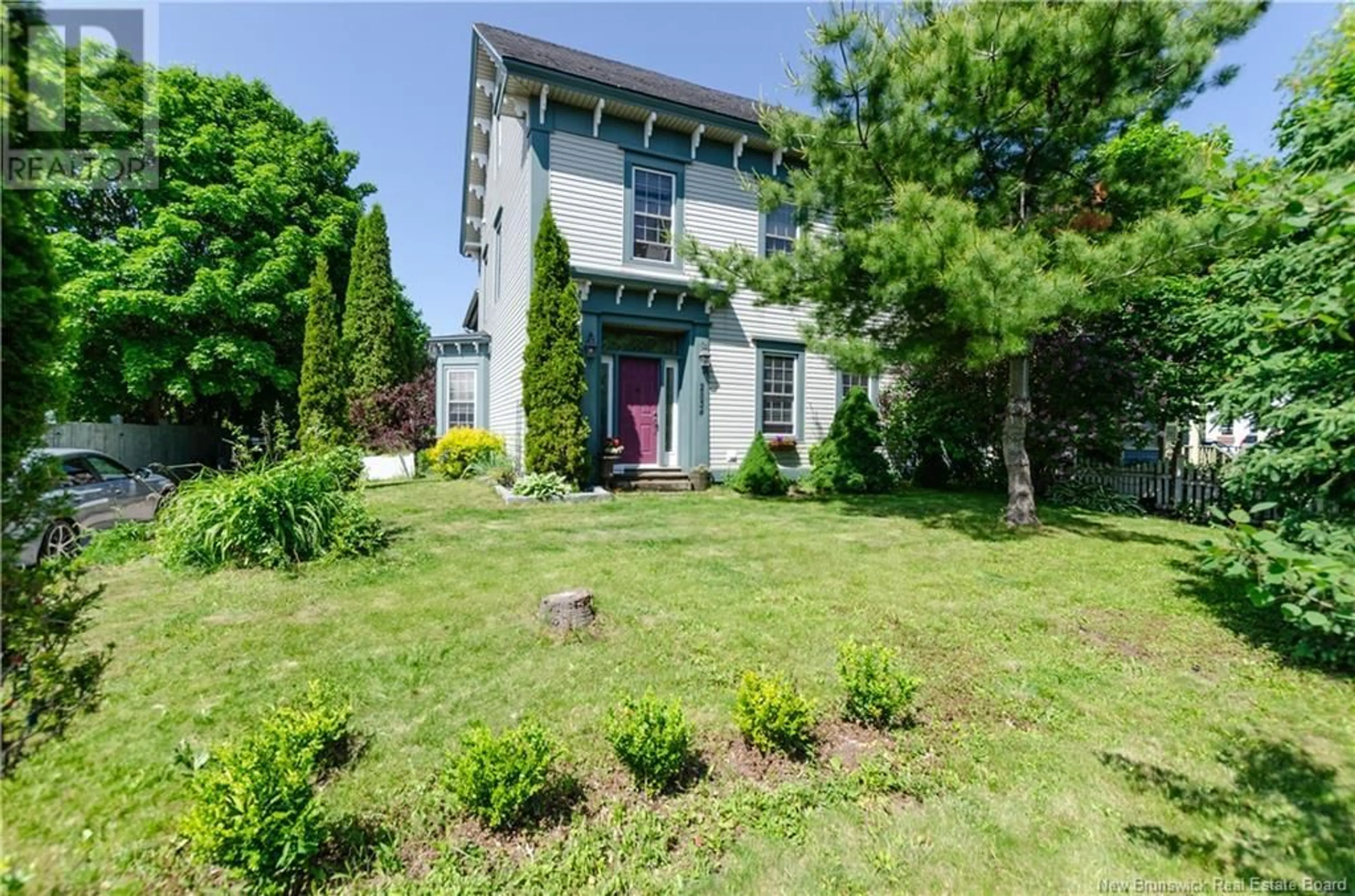 A pic from outside/outdoor area/front of a property/back of a property/a pic from drone, street for 2834 MAIN STREET, Hillsborough New Brunswick E4H2Y7