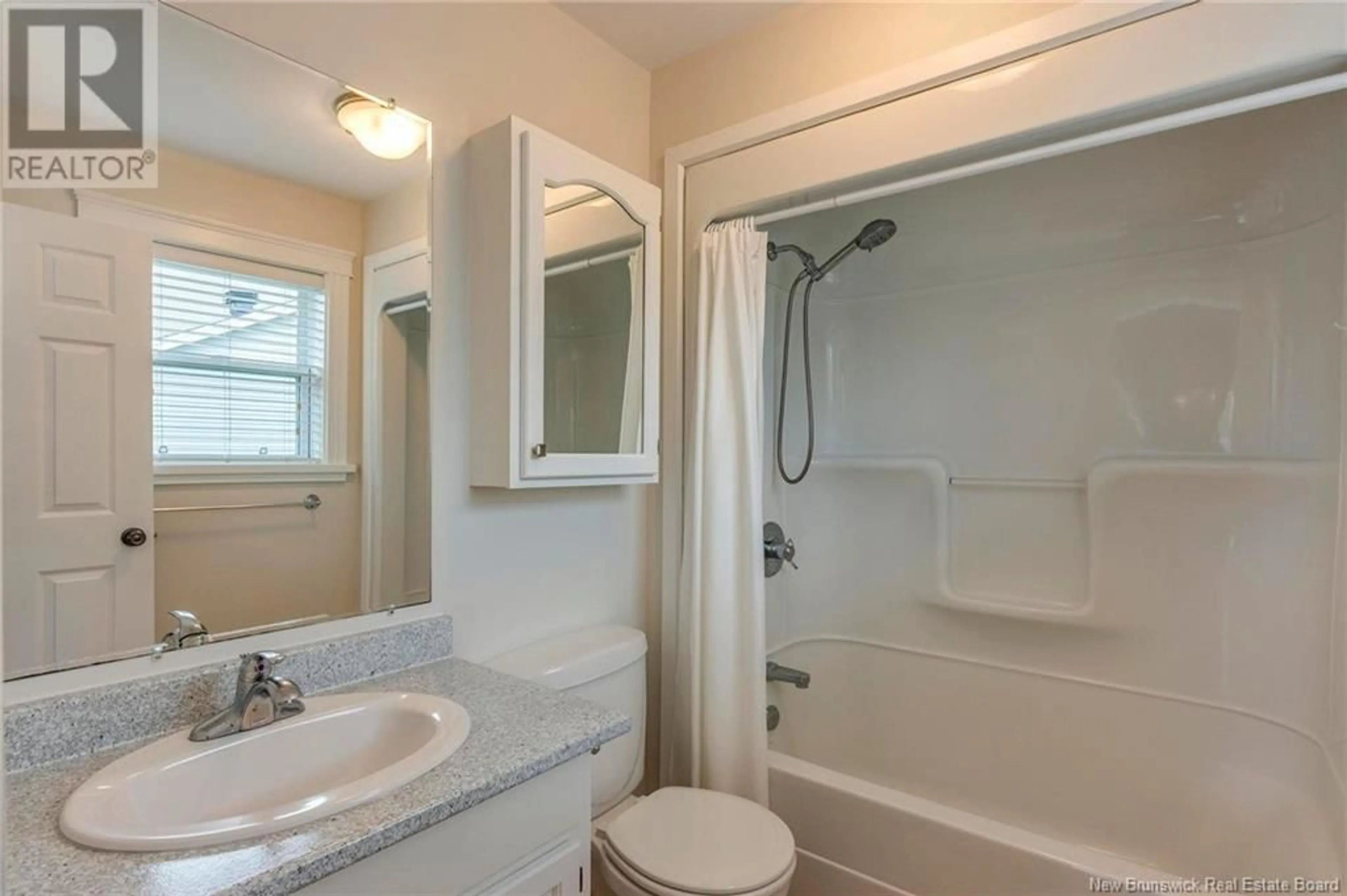 Standard bathroom, ceramic/tile floor for 109 CHELSEA, Quispamsis New Brunswick E2E5Z9