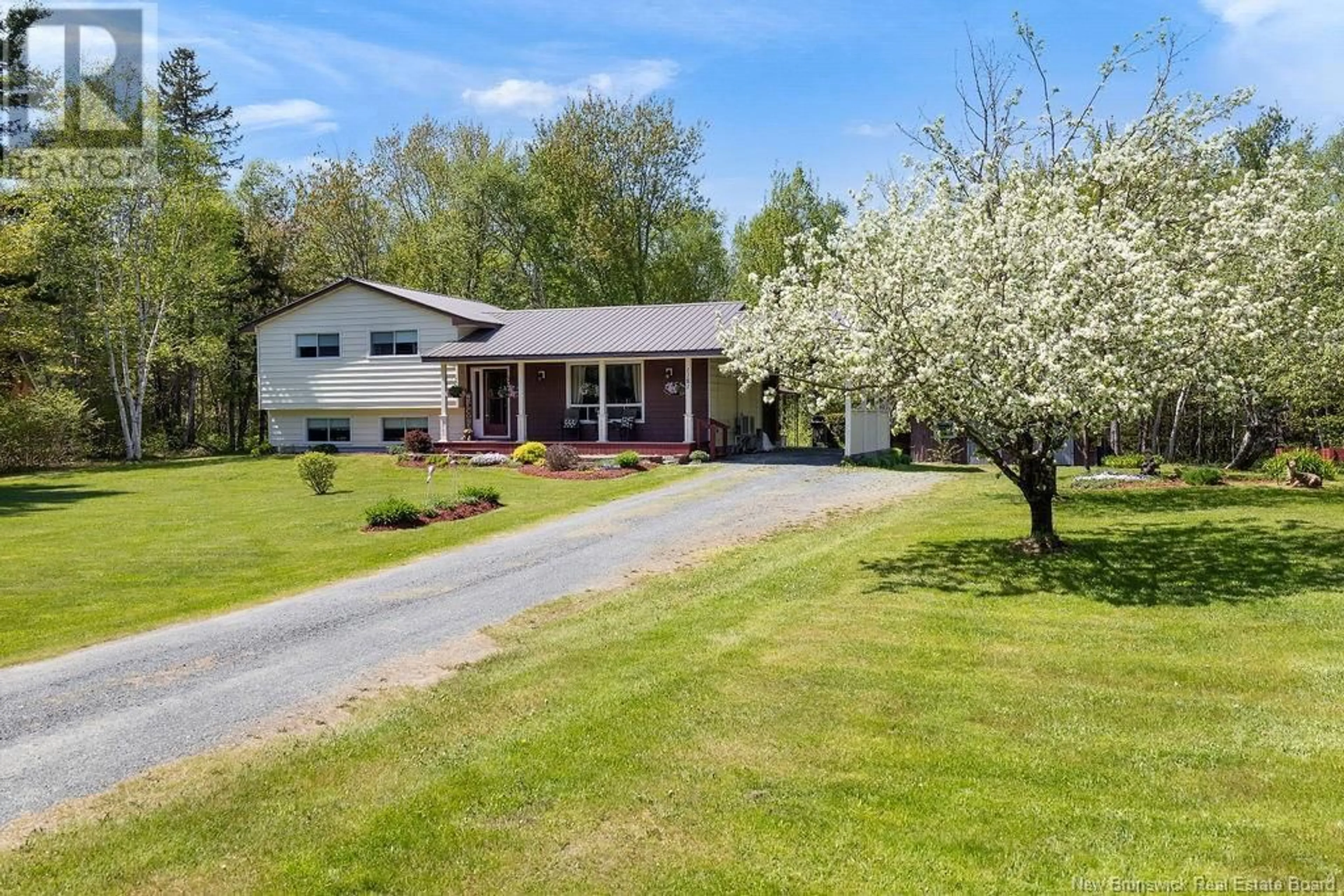 A pic from outside/outdoor area/front of a property/back of a property/a pic from drone, street for 1181 WELLINGTON STREET, Miramichi New Brunswick E1N4N7