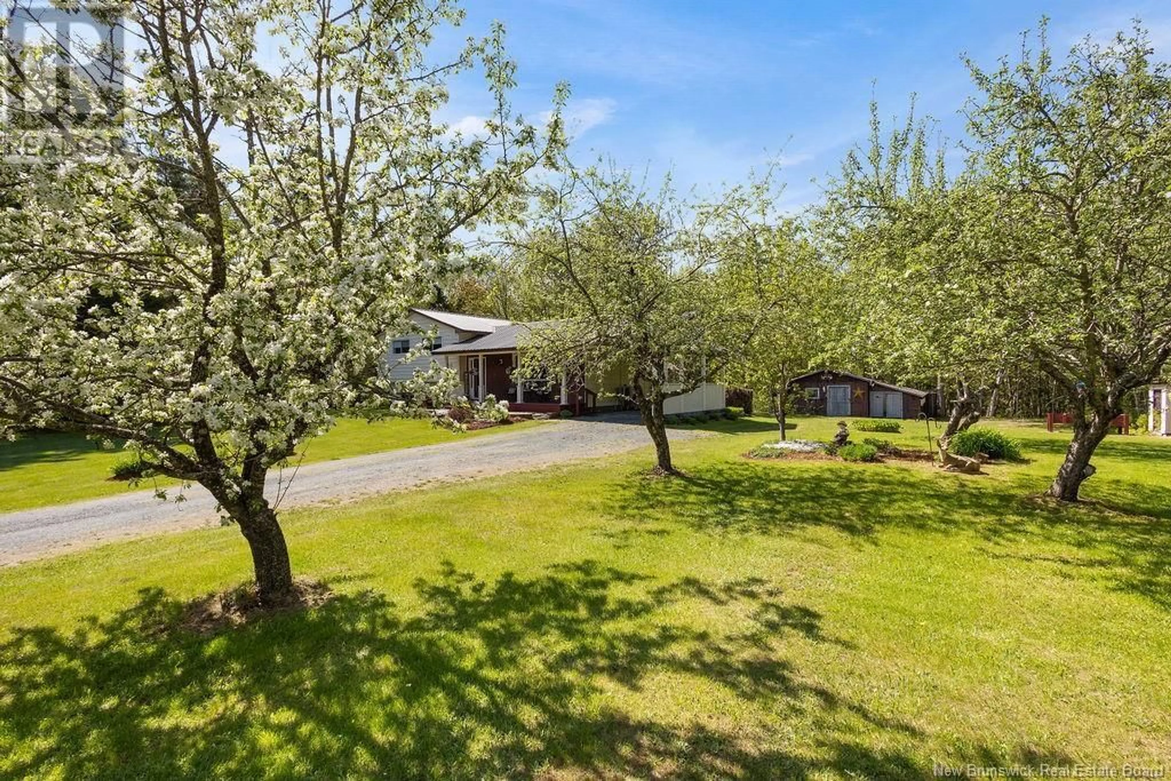 A pic from outside/outdoor area/front of a property/back of a property/a pic from drone, unknown for 1181 WELLINGTON STREET, Miramichi New Brunswick E1N4N7