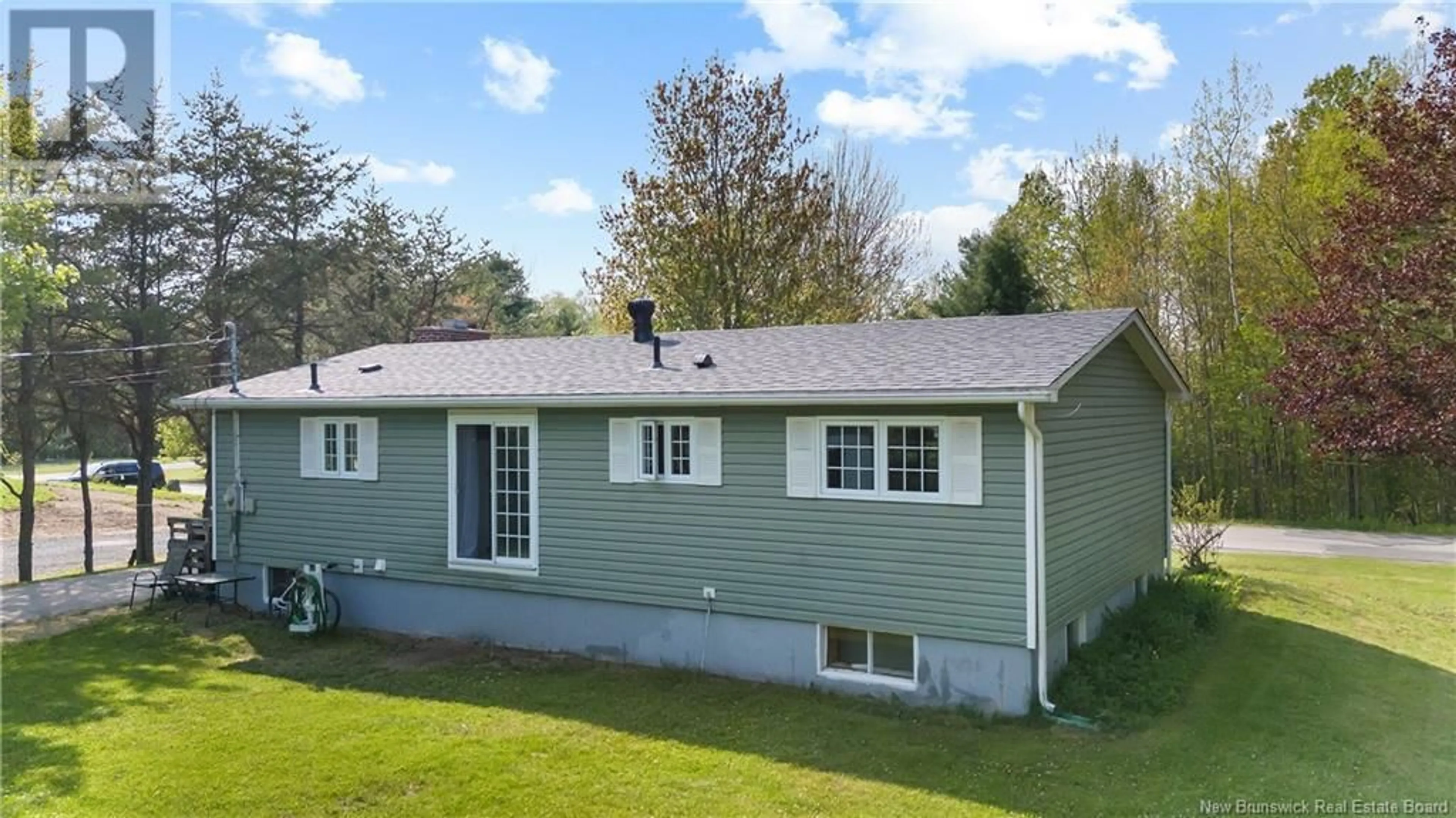 Home with vinyl exterior material, unknown for 232 GERALYN DRIVE, Miramichi New Brunswick E1N3T9