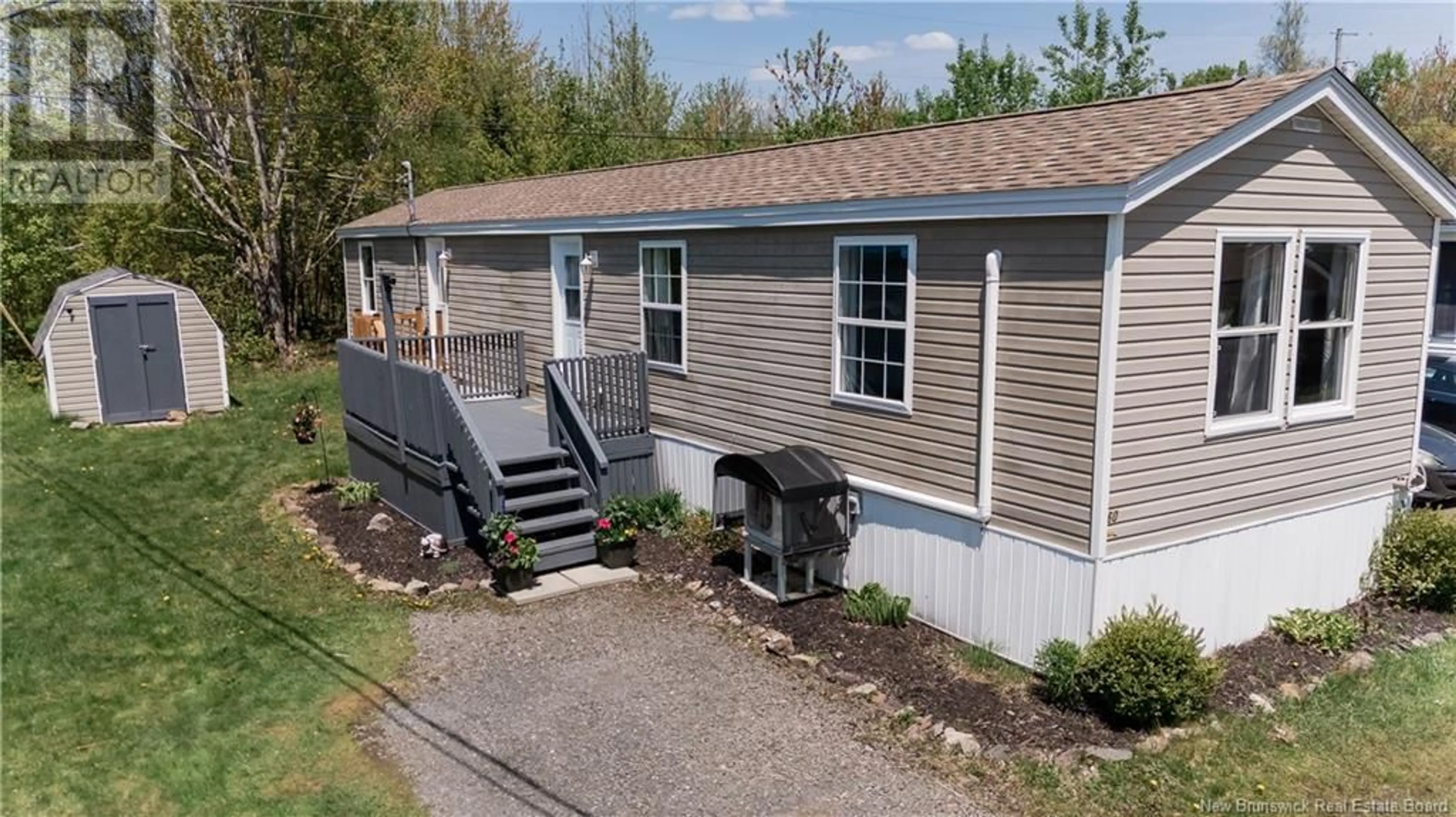 Home with vinyl exterior material, street for 60 DOUGLAS CRESCENT, New Maryland New Brunswick E3C1Y8