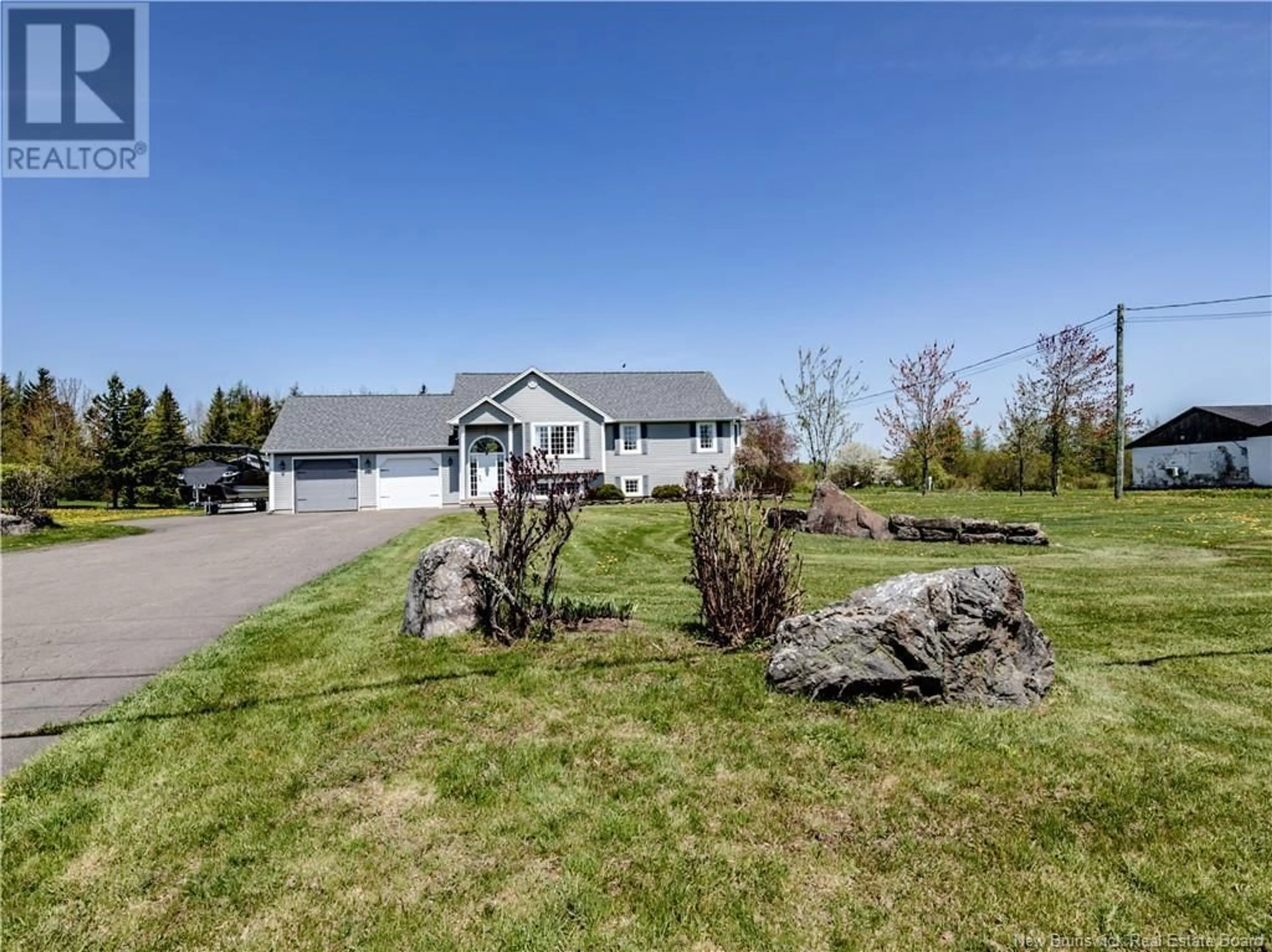 A pic from outside/outdoor area/front of a property/back of a property/a pic from drone, unknown for 59 RENAUD, Saint-Antoine New Brunswick E4V1M9