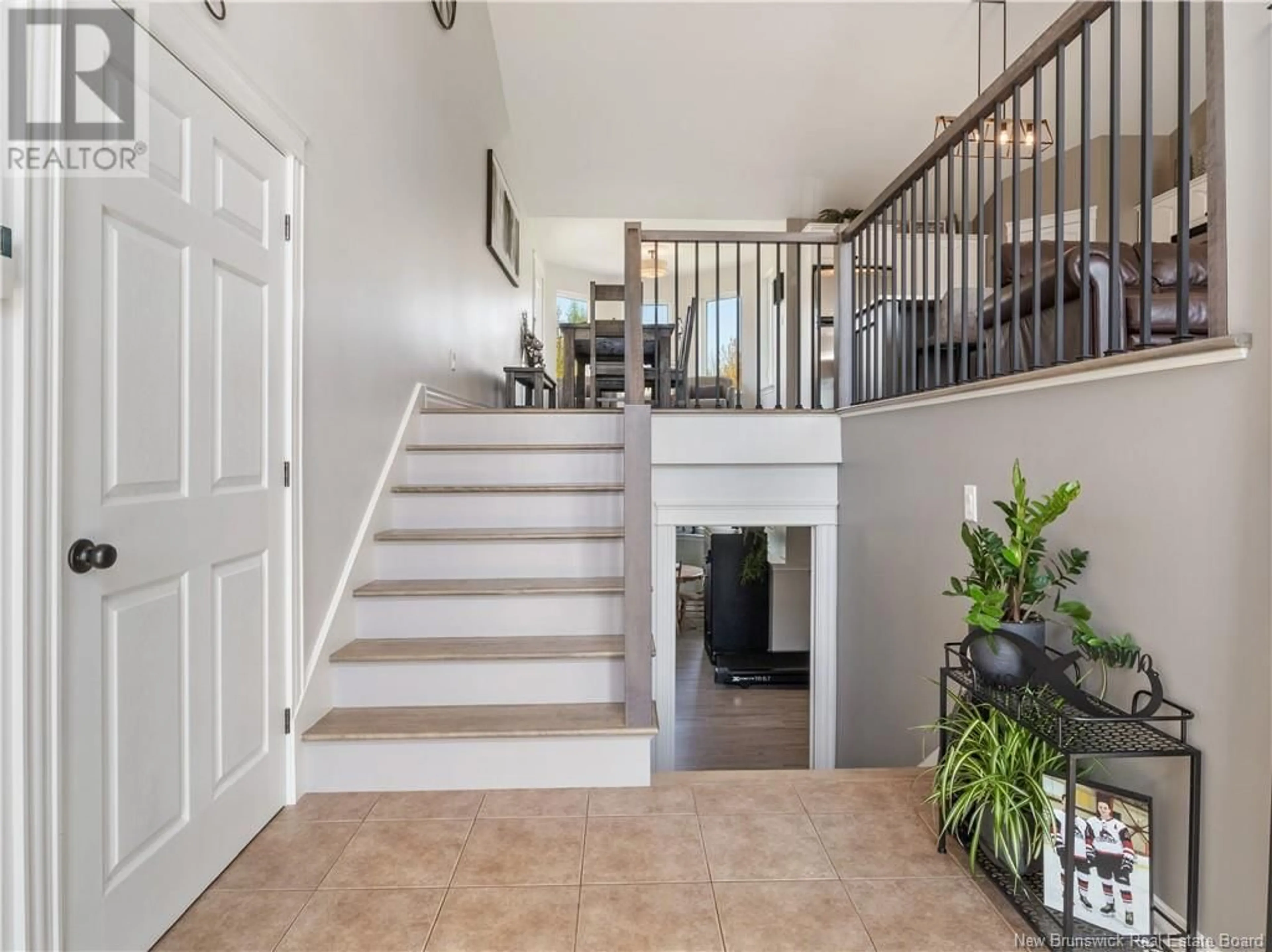 Indoor entryway for 59 RENAUD, Saint-Antoine New Brunswick E4V1M9