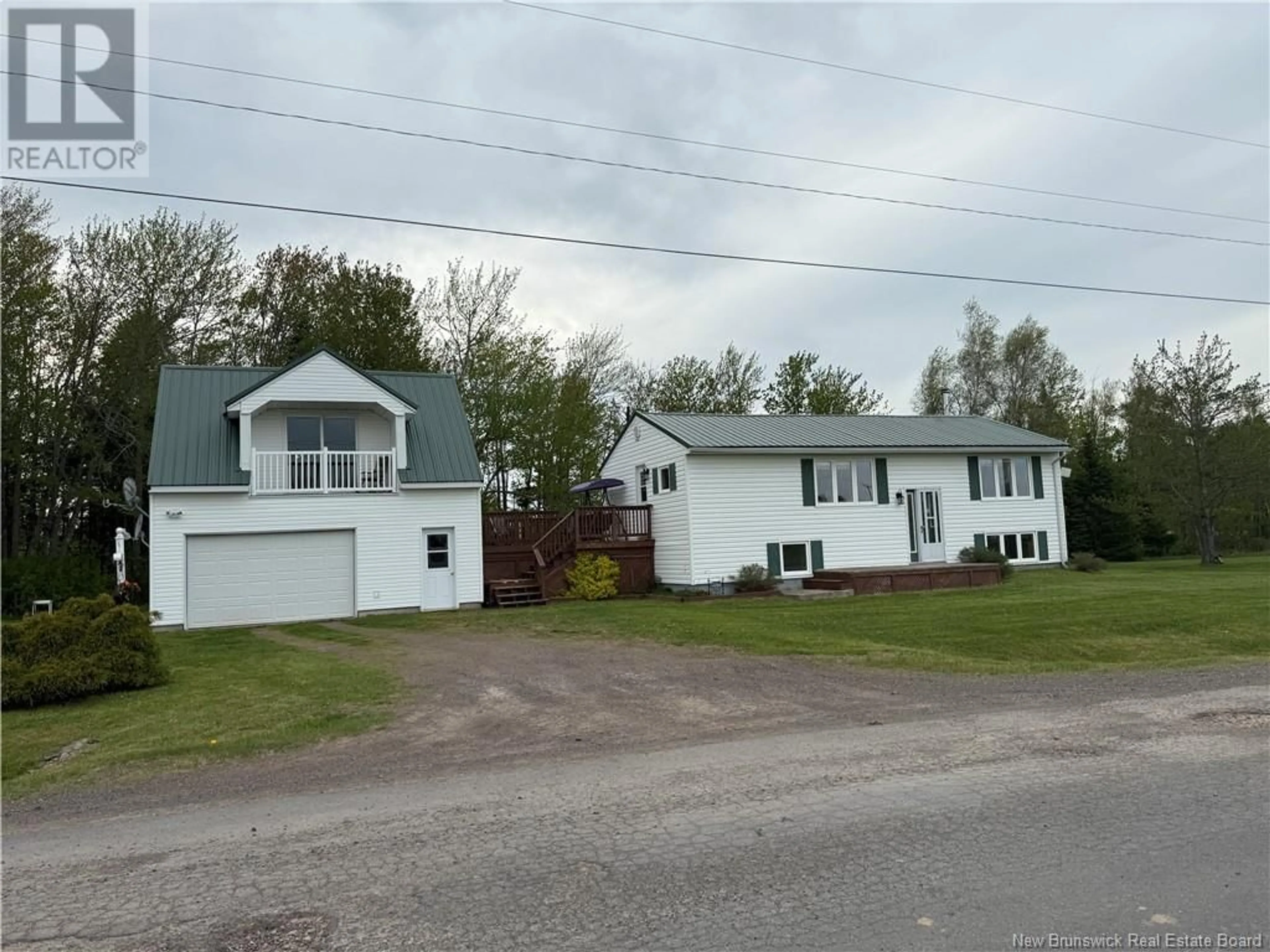 A pic from outside/outdoor area/front of a property/back of a property/a pic from drone, street for 12 CHEMIN HAUT ST ANTOINE CHEMIN, Sainte-Marie-De-Kent New Brunswick E4S1V7