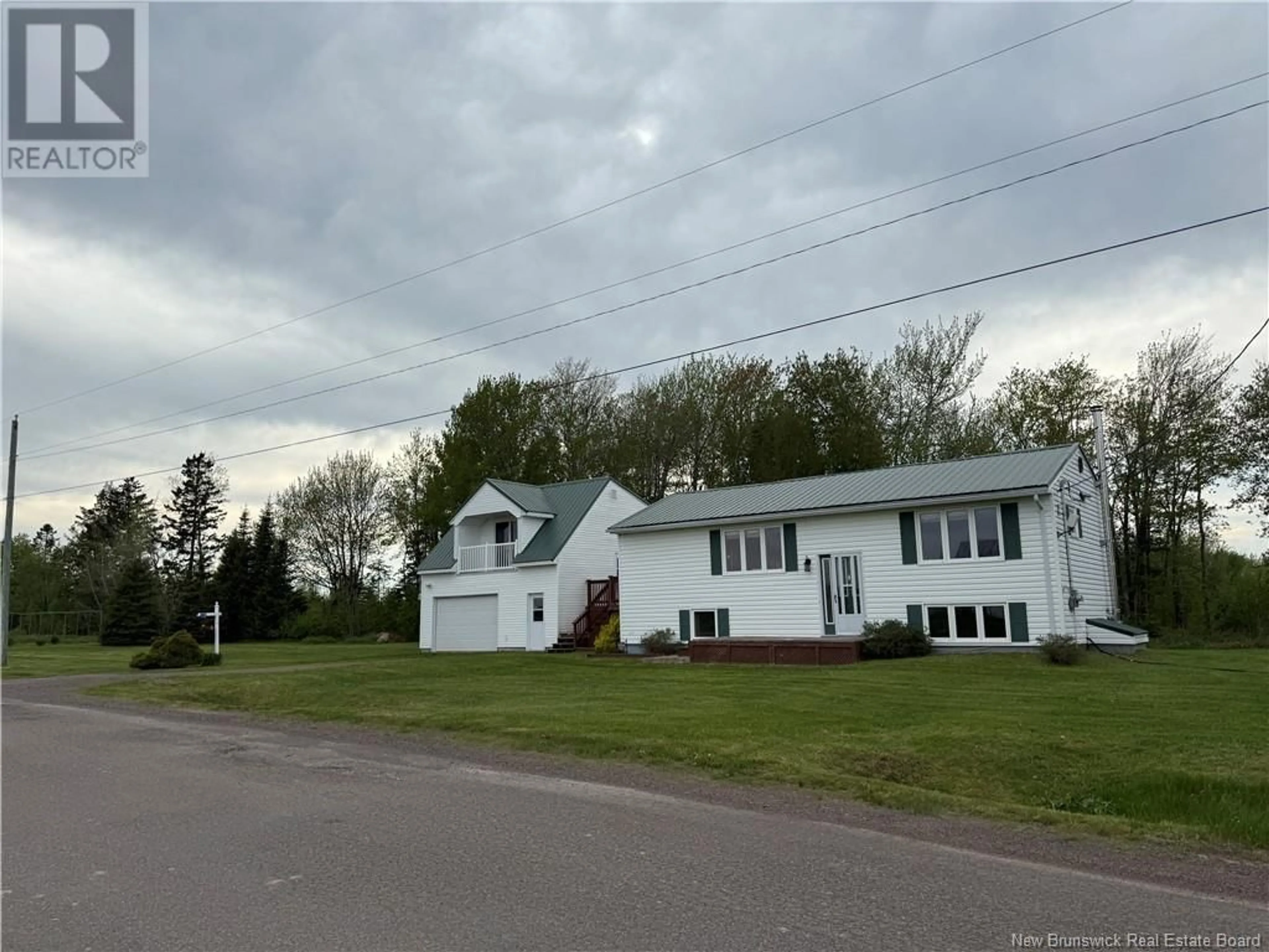 Unknown for 12 CHEMIN HAUT ST ANTOINE CHEMIN, Sainte-Marie-De-Kent New Brunswick E4S1V7
