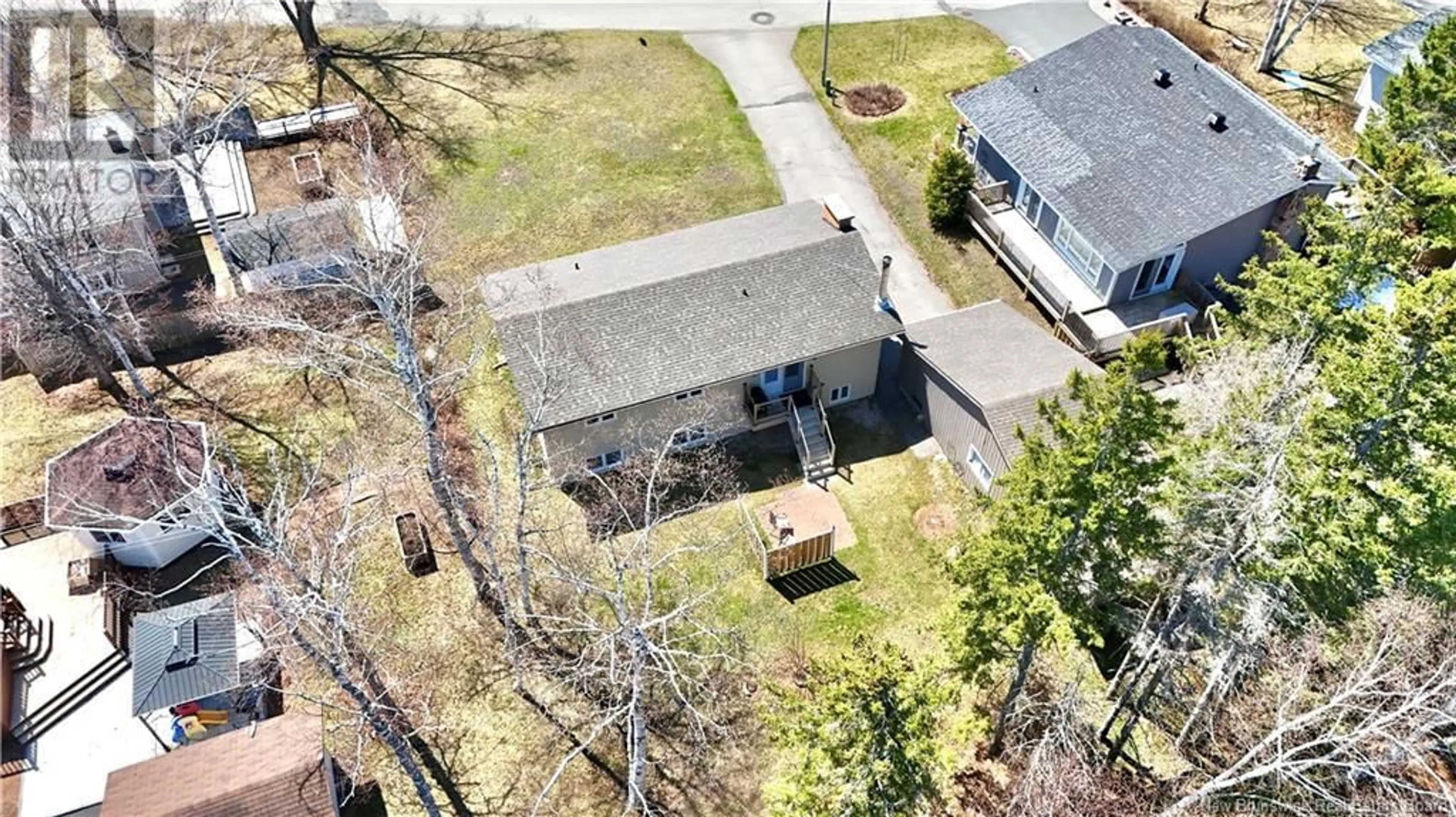 A pic from outside/outdoor area/front of a property/back of a property/a pic from drone, street for 920 MSGR GODIN COURT, Bathurst New Brunswick E2A4E6