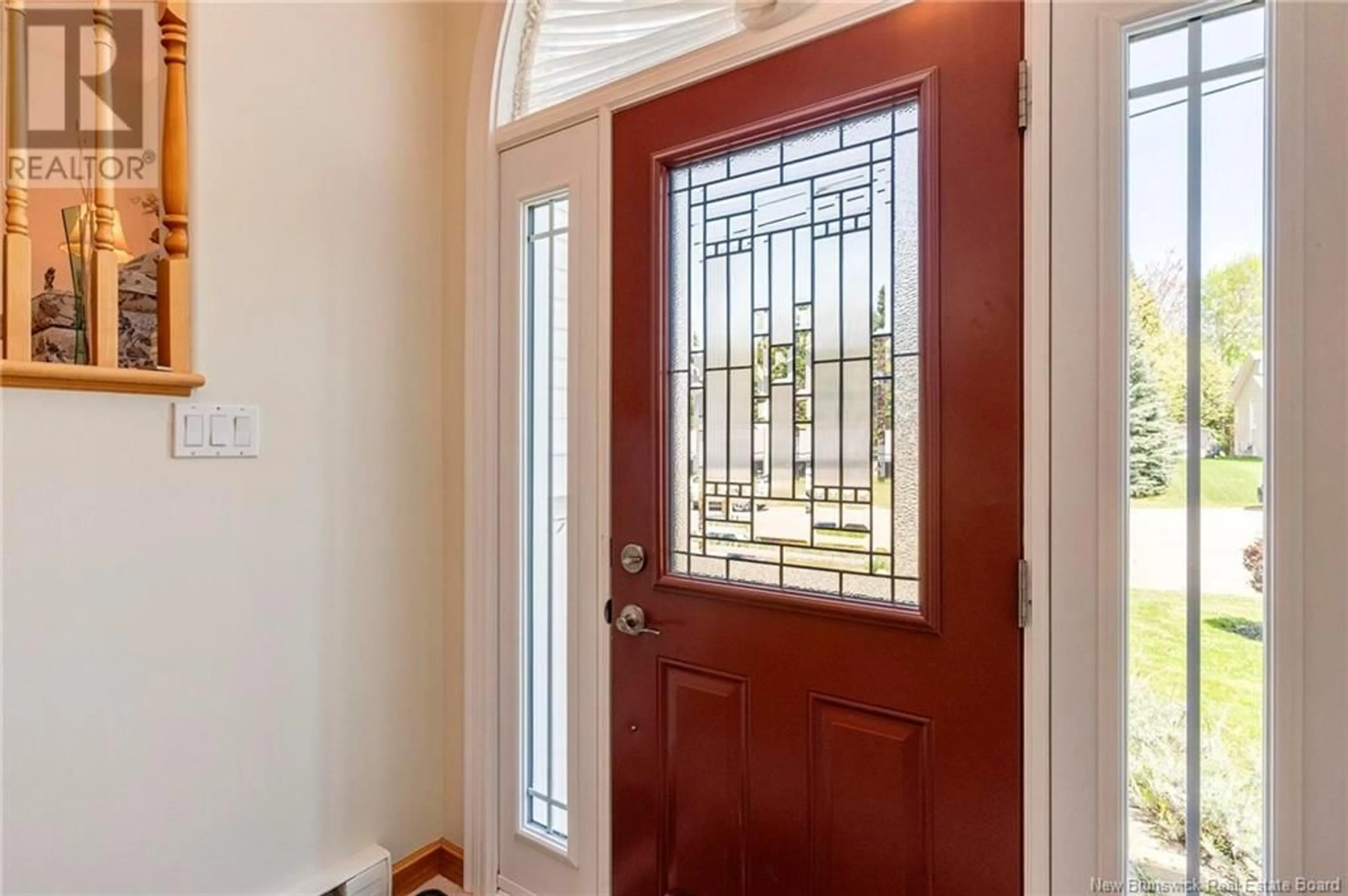Indoor entryway for 30 ALBERTA COURT, Dieppe New Brunswick E1A6Z1