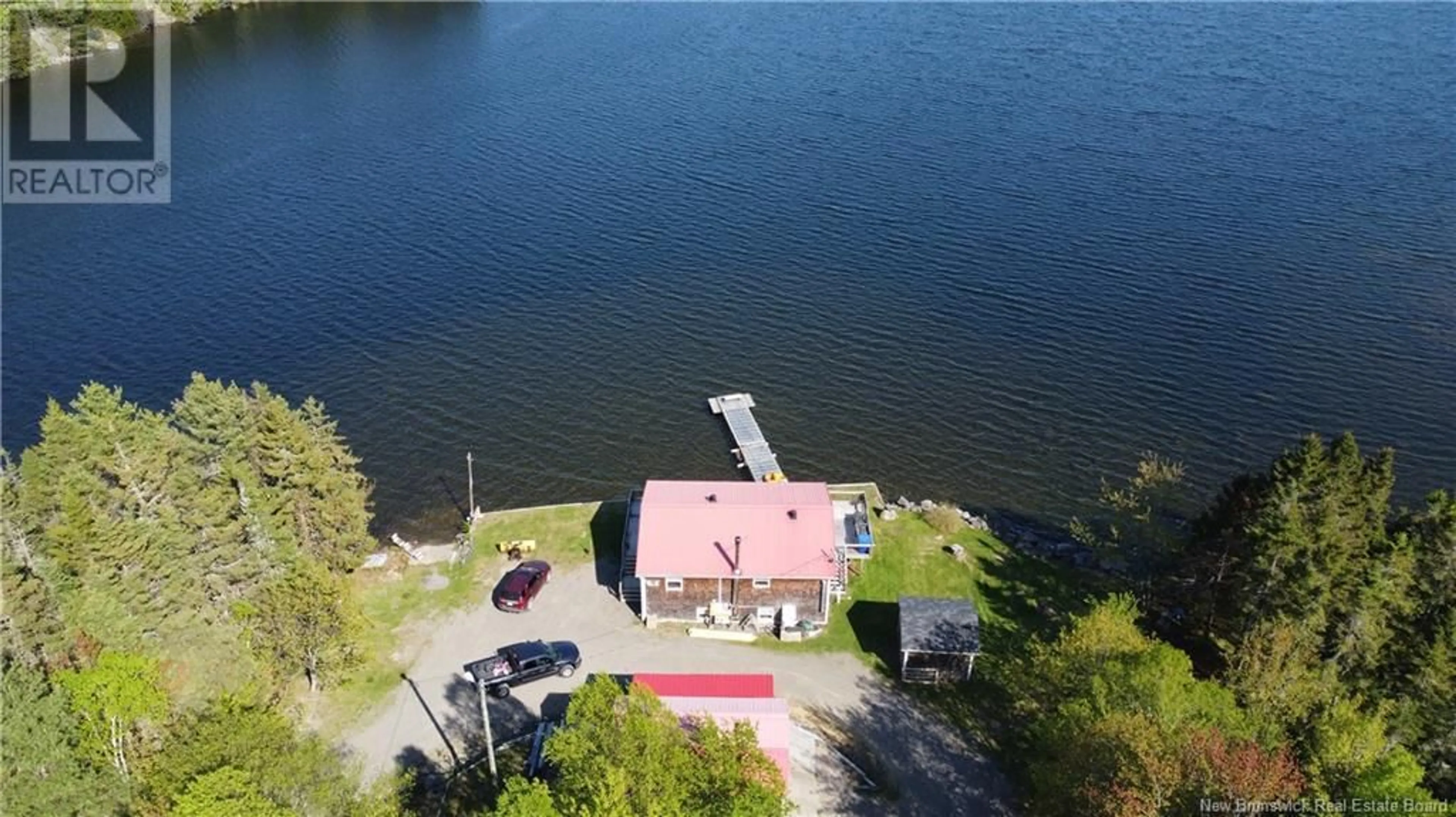 A pic from outside/outdoor area/front of a property/back of a property/a pic from drone, water/lake/river/ocean view for 119 GREENLAW ROAD, Saint Andrews New Brunswick E5B3Y3