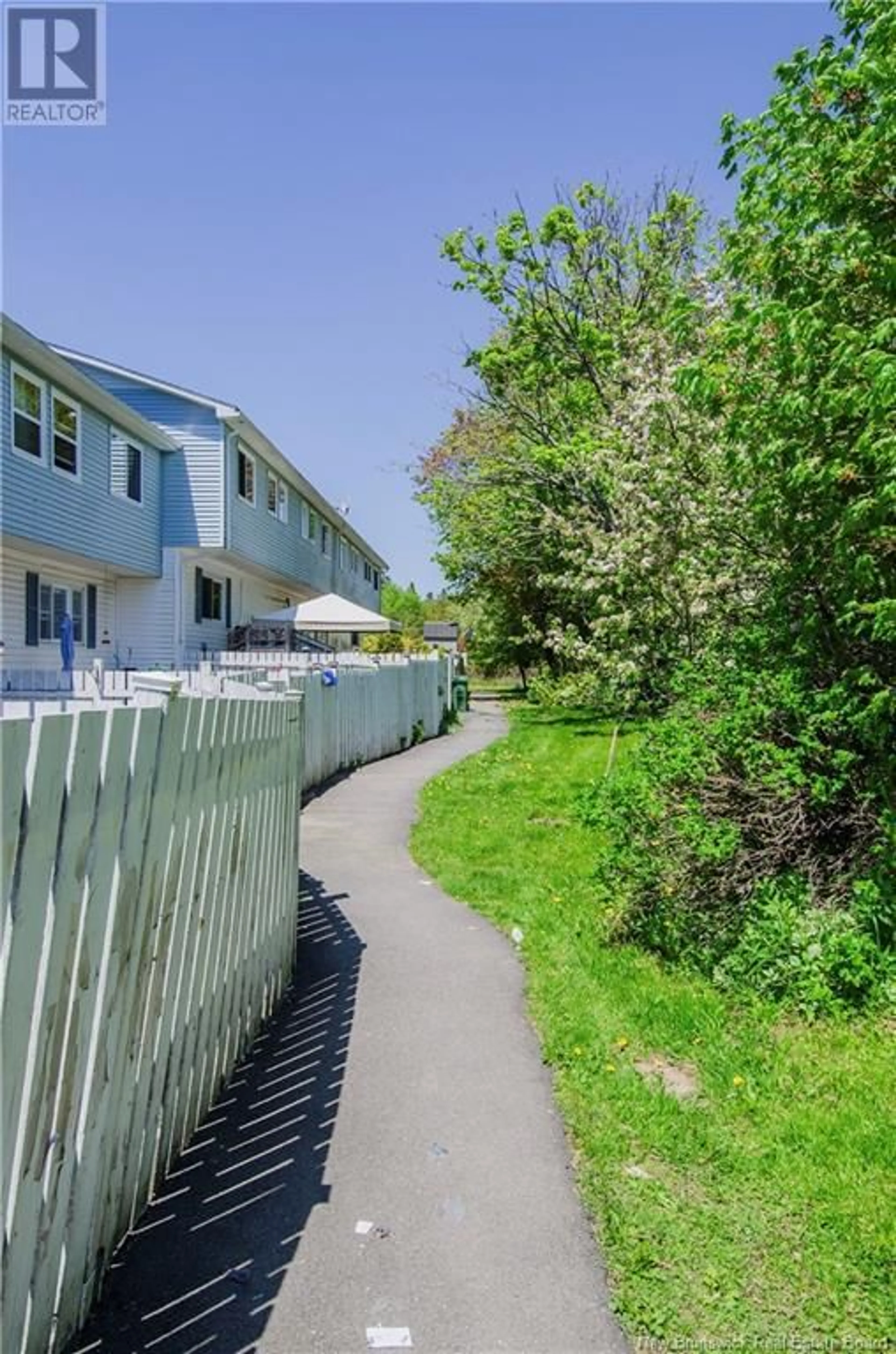 A pic from outside/outdoor area/front of a property/back of a property/a pic from drone, street for 316 TARTAN STREET, Saint John New Brunswick E2K2R7