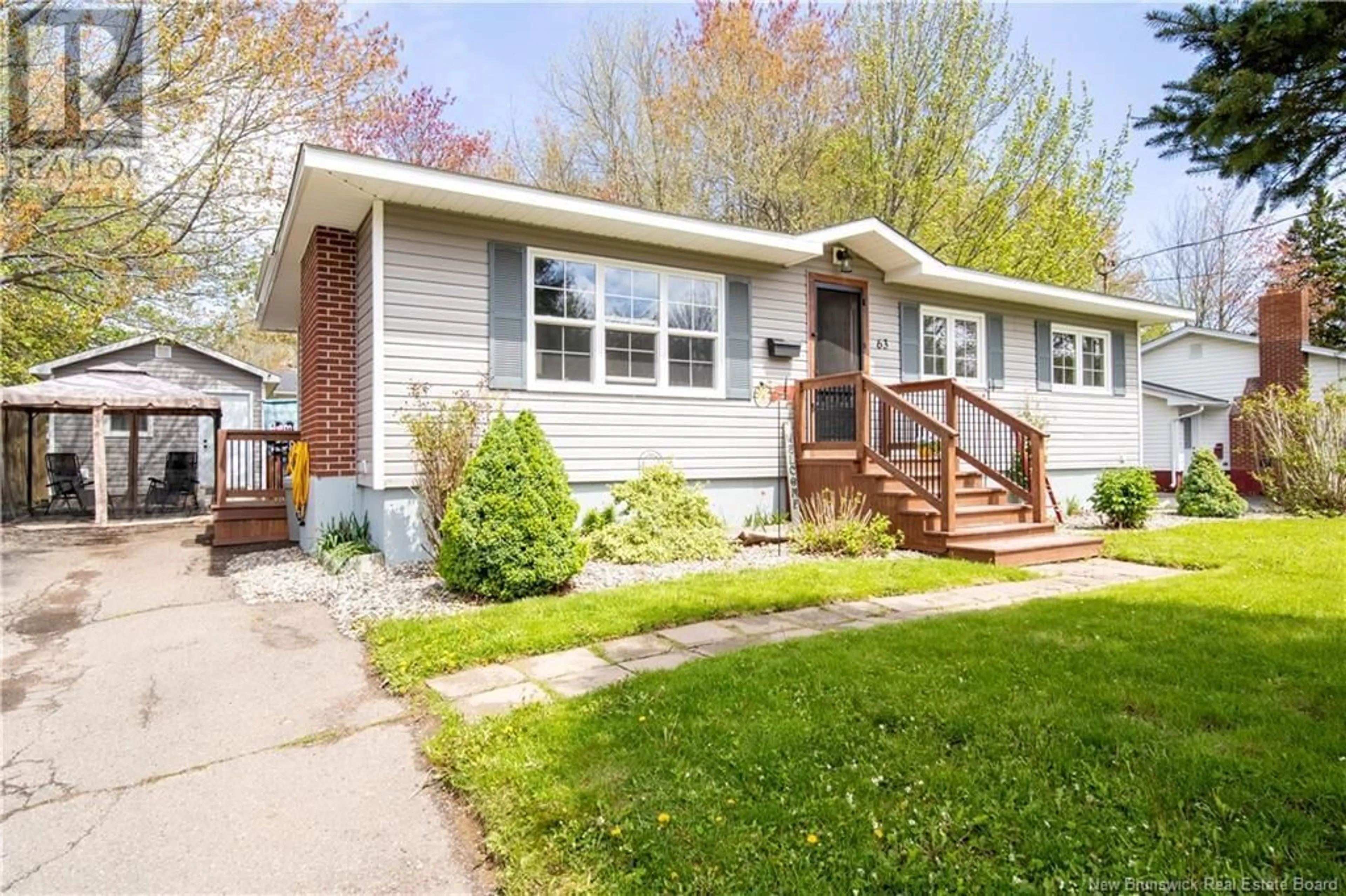 Home with vinyl exterior material, street for 63 KILLARNEY ROAD, Riverview New Brunswick E1B2Z8