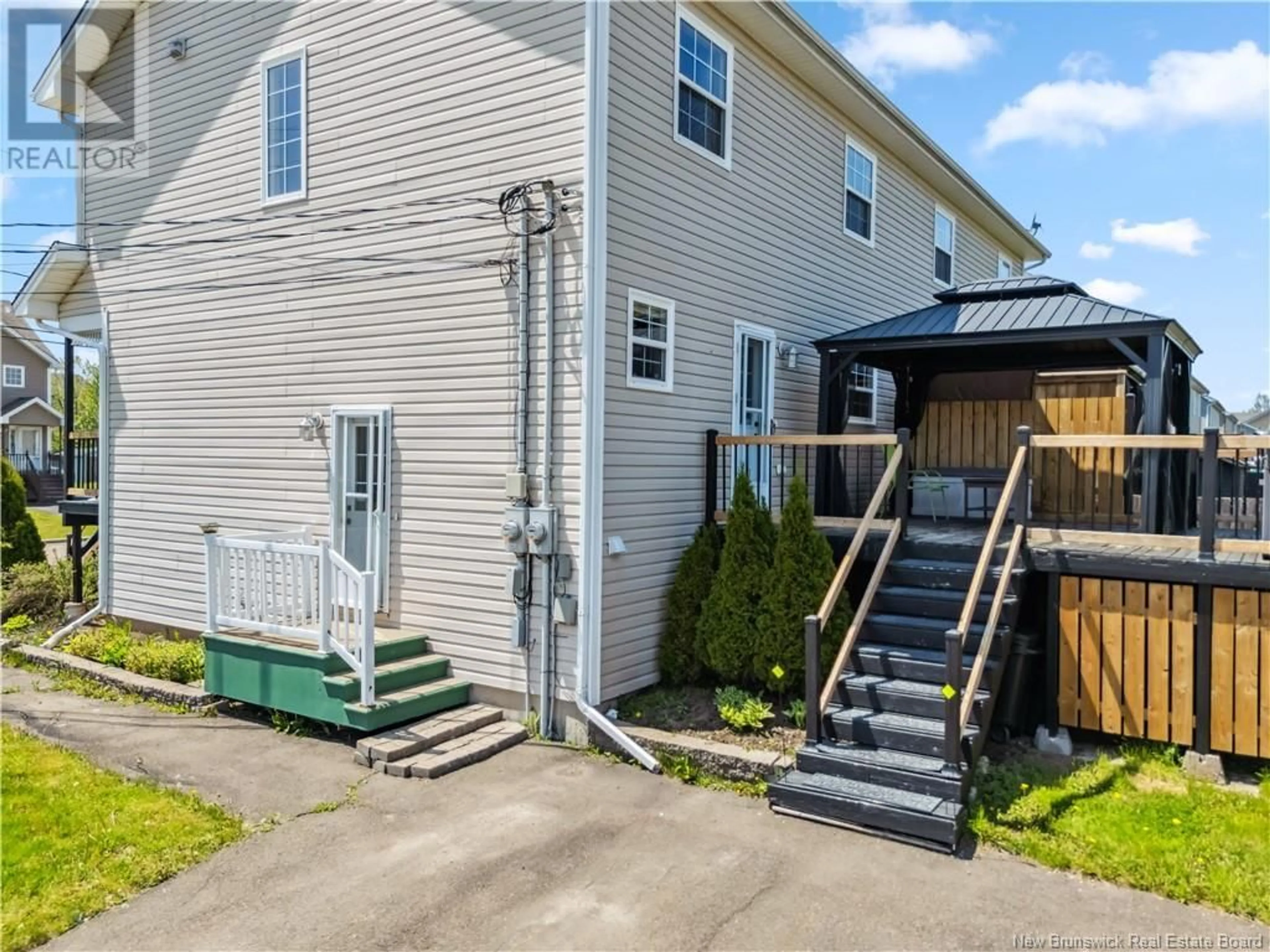 Unknown for 3 TRELLIS COURT, Moncton New Brunswick E1G0G7