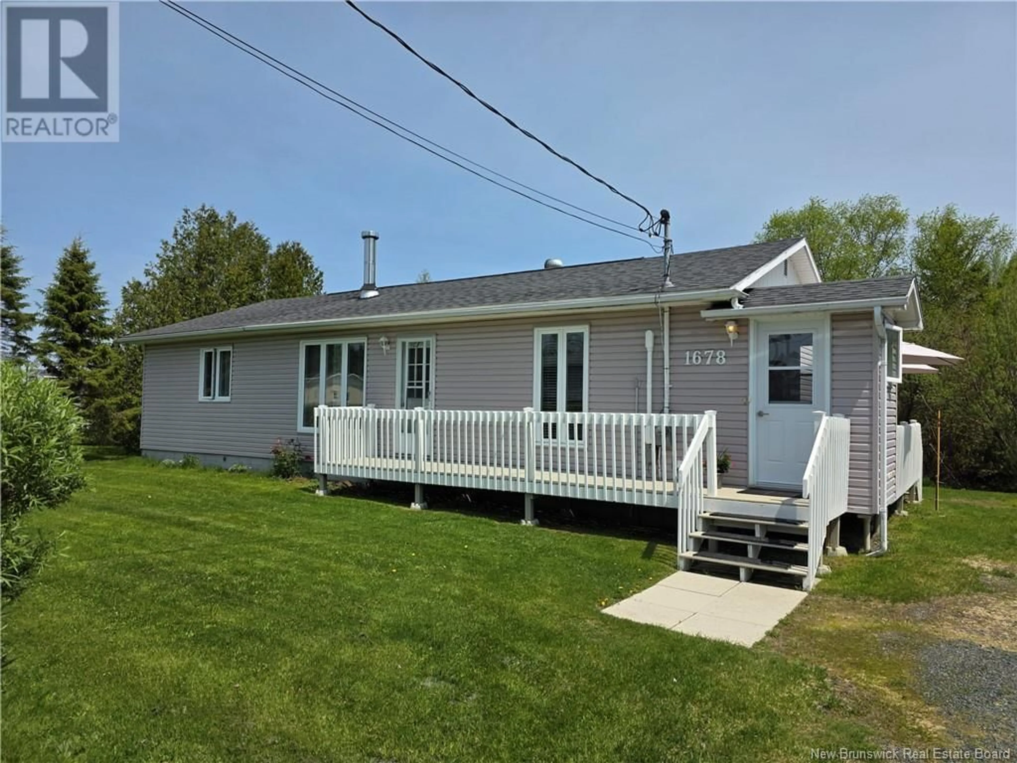 Home with vinyl exterior material, unknown for 1678 ROUTE 322, Robertville New Brunswick E8K2V8
