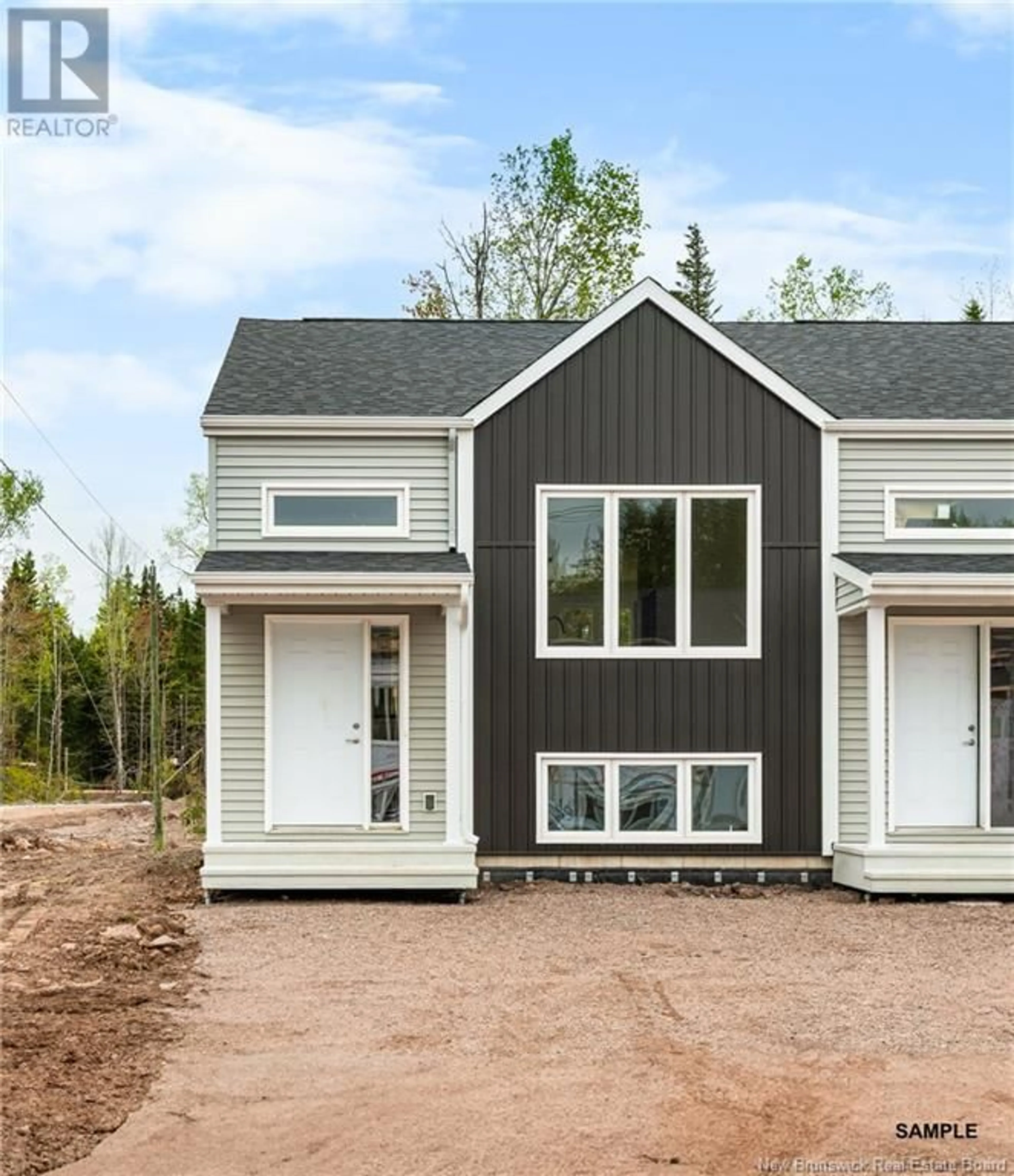 Home with vinyl exterior material, unknown for 31 CEDRIC COURT, Dieppe New Brunswick E1H2B9