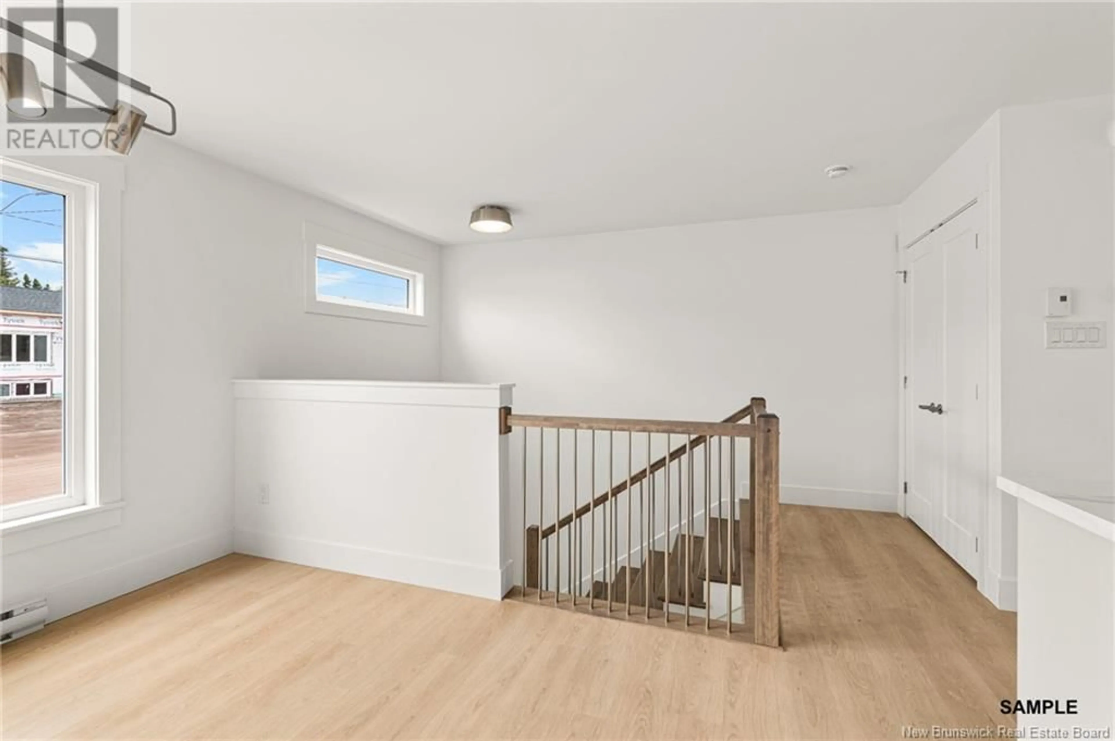 Unknown for 31 CEDRIC COURT, Dieppe New Brunswick E1H2B9