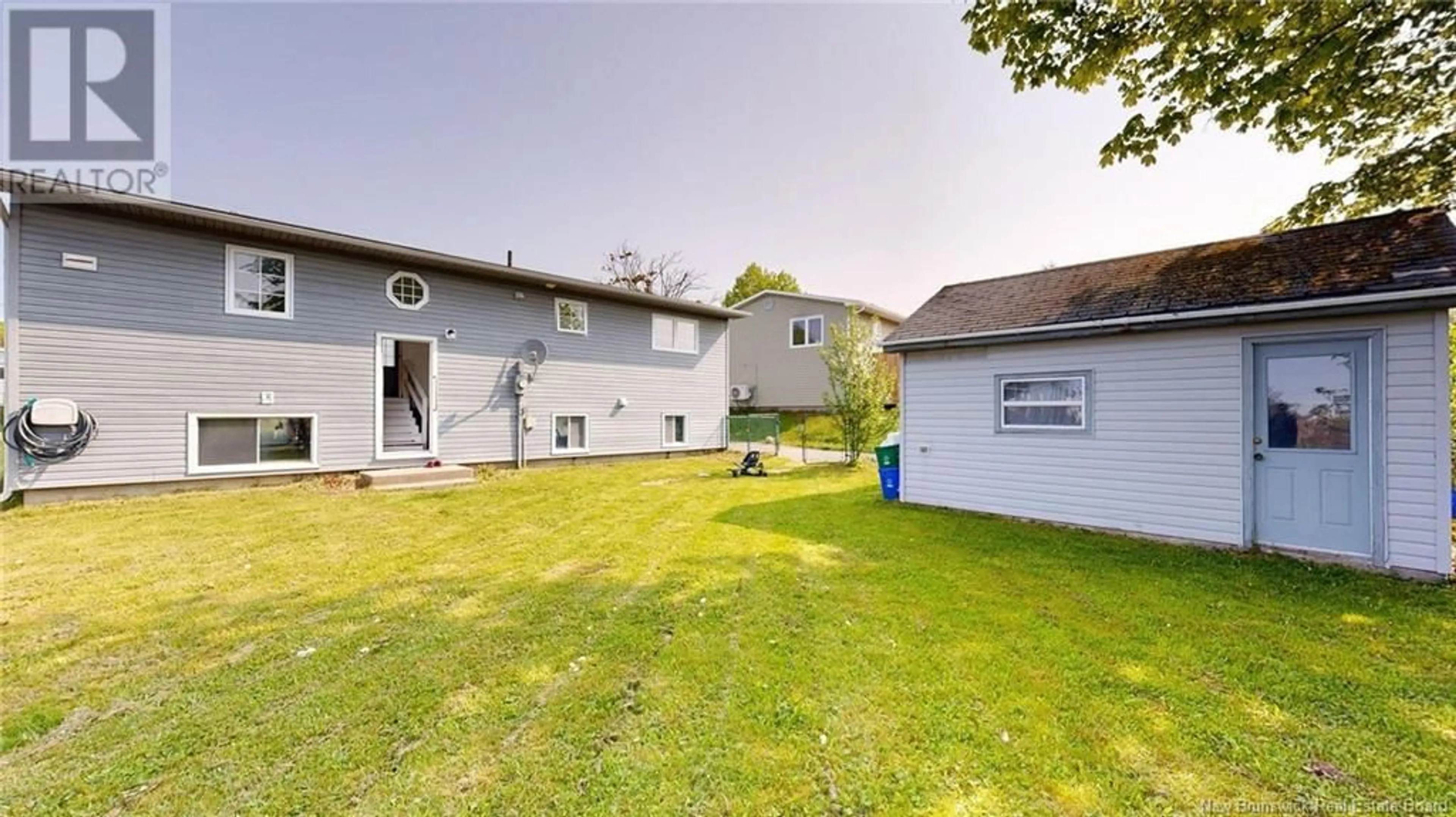 Unknown for 8 GRANVILLE CRESCENT, Saint John New Brunswick E2P1C5