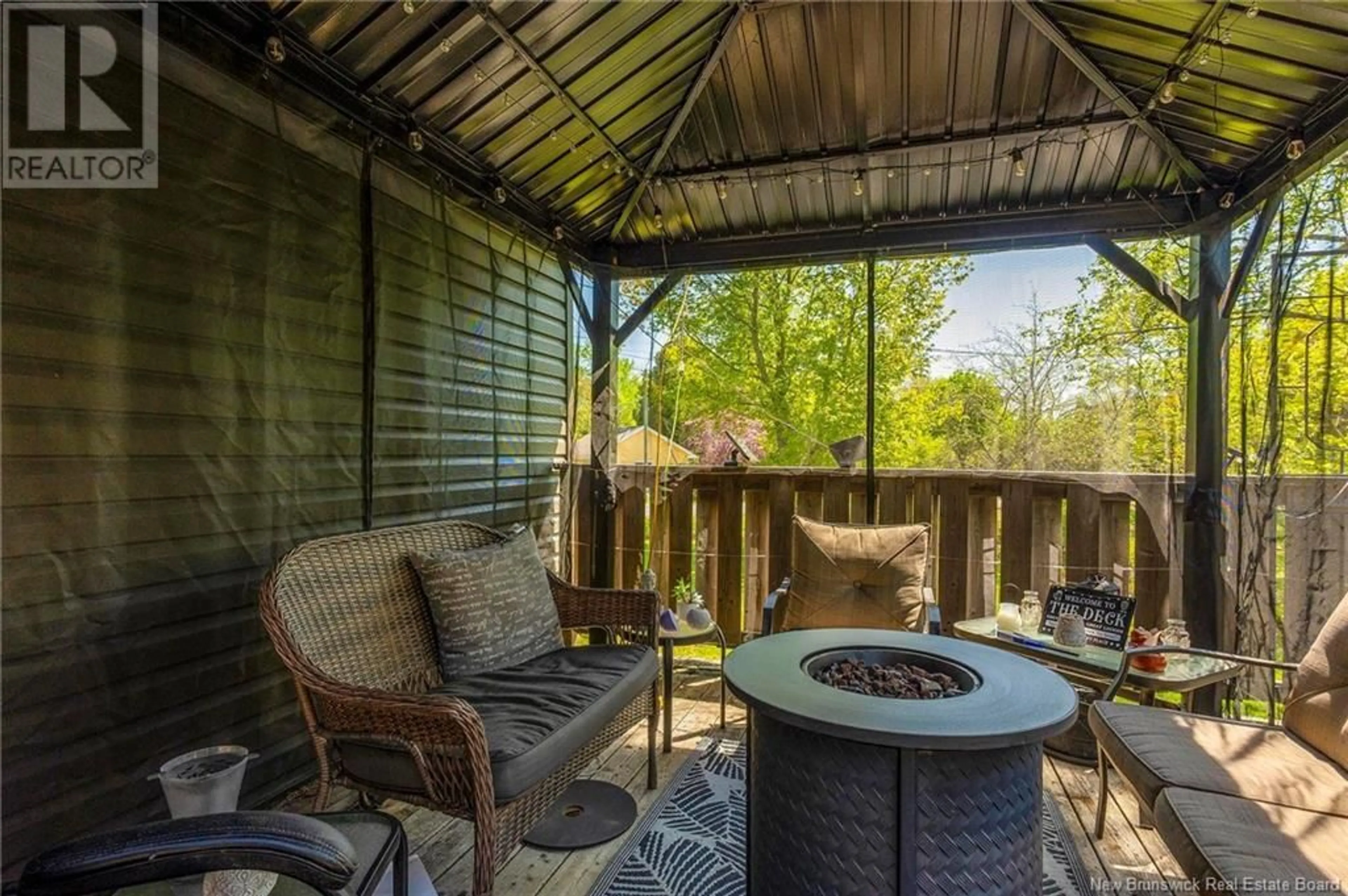 Patio, unknown for 24 MORNA DRIVE, Saint John New Brunswick E2M6N3