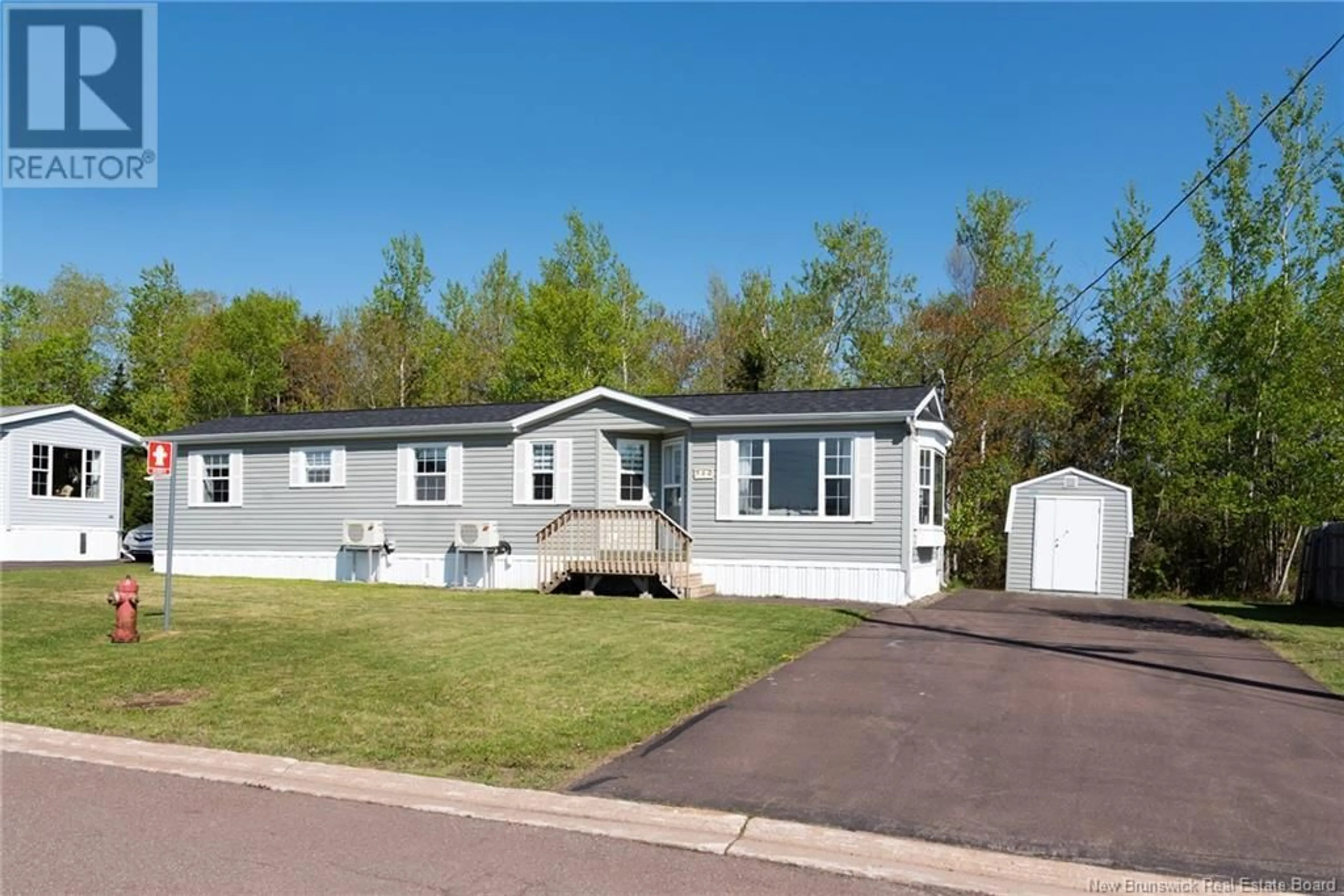Home with vinyl exterior material, street for 580 CHAMPLAIN STREET, Shediac New Brunswick E4P9C9
