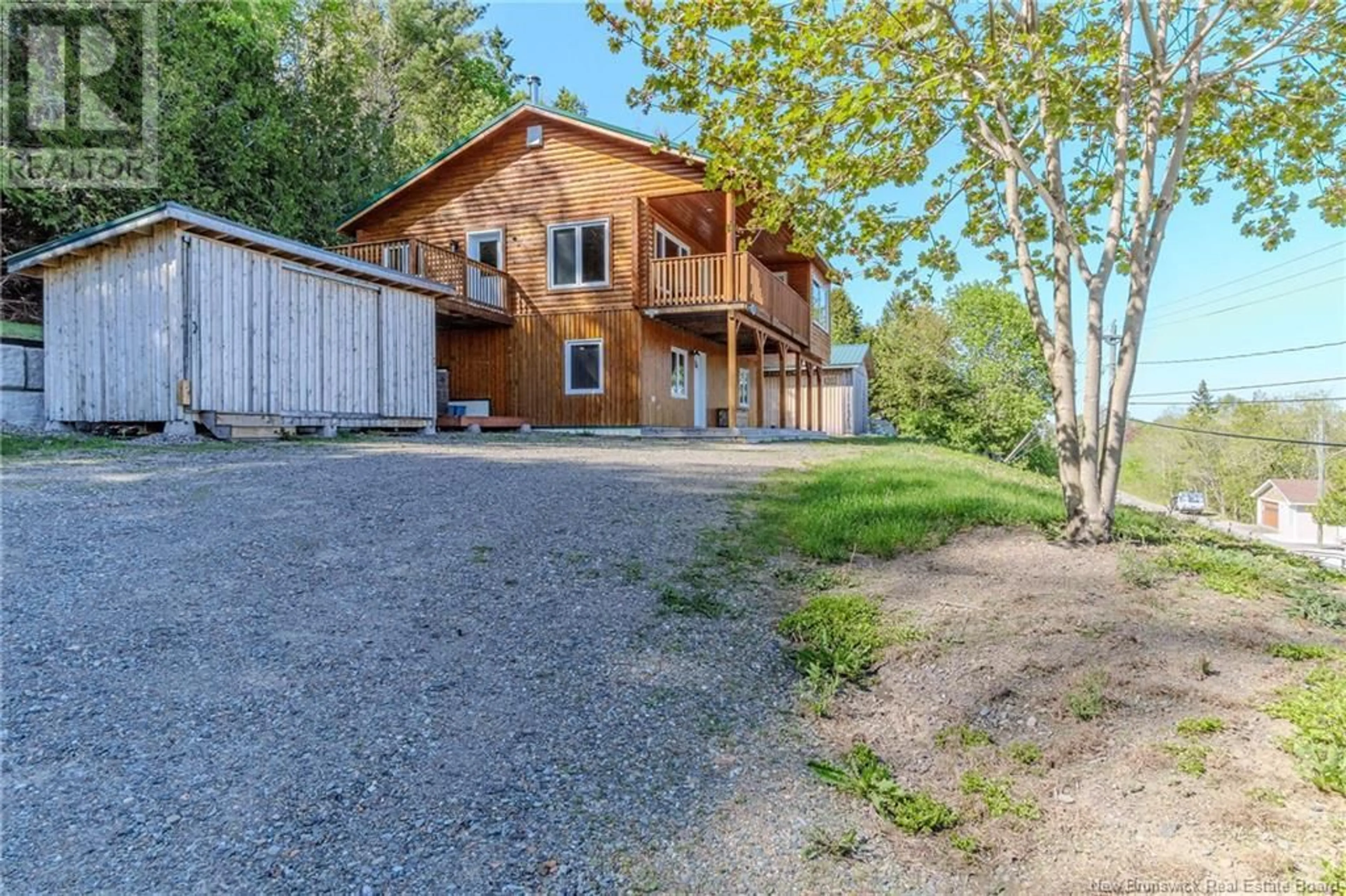 A pic from outside/outdoor area/front of a property/back of a property/a pic from drone, unknown for 9366 ROUTE 102, Morrisdale New Brunswick E5K4N6