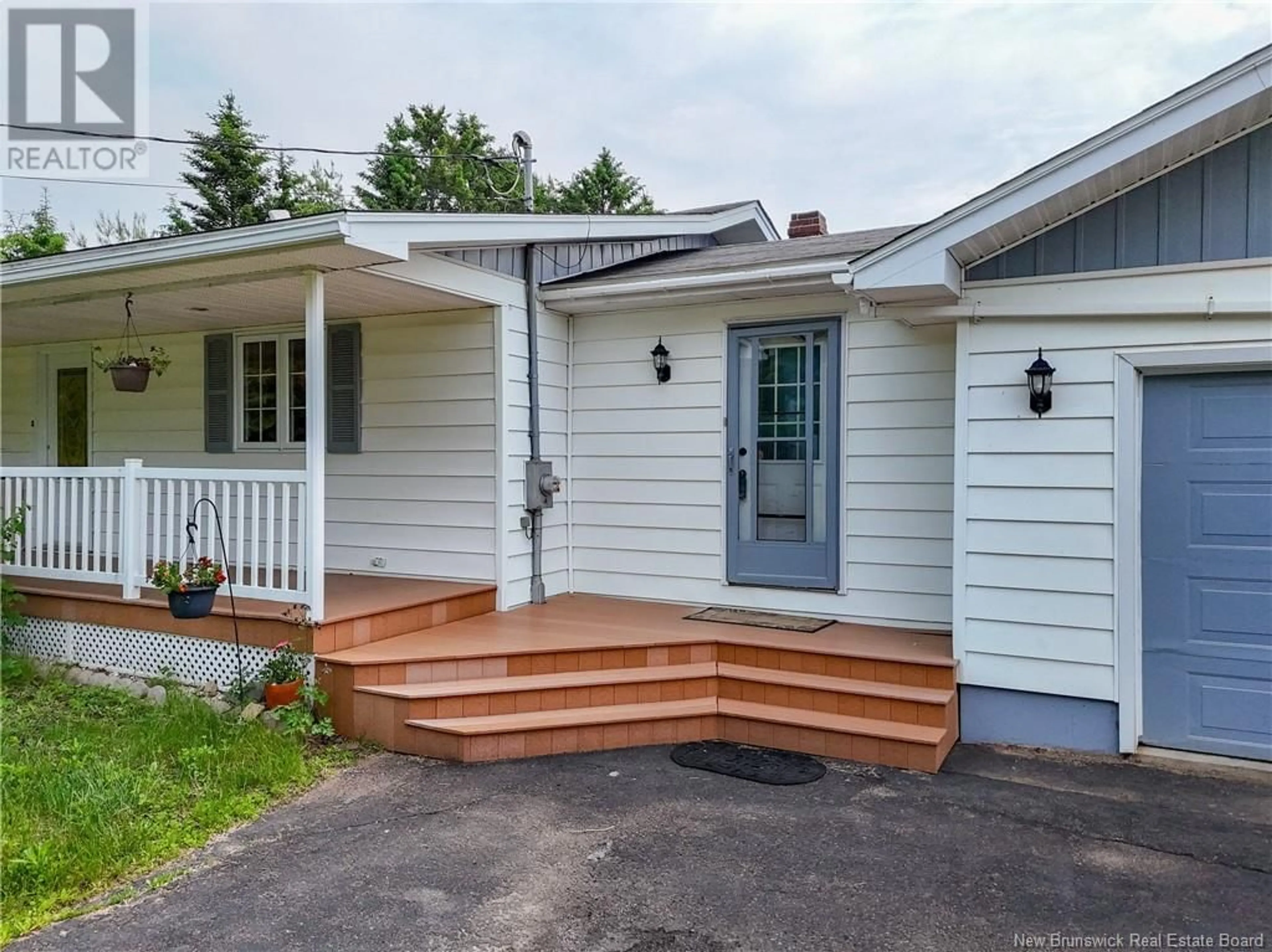 Home with vinyl exterior material, street for 5480 ROUTE 10, Hardwood Ridge New Brunswick E4A1A4