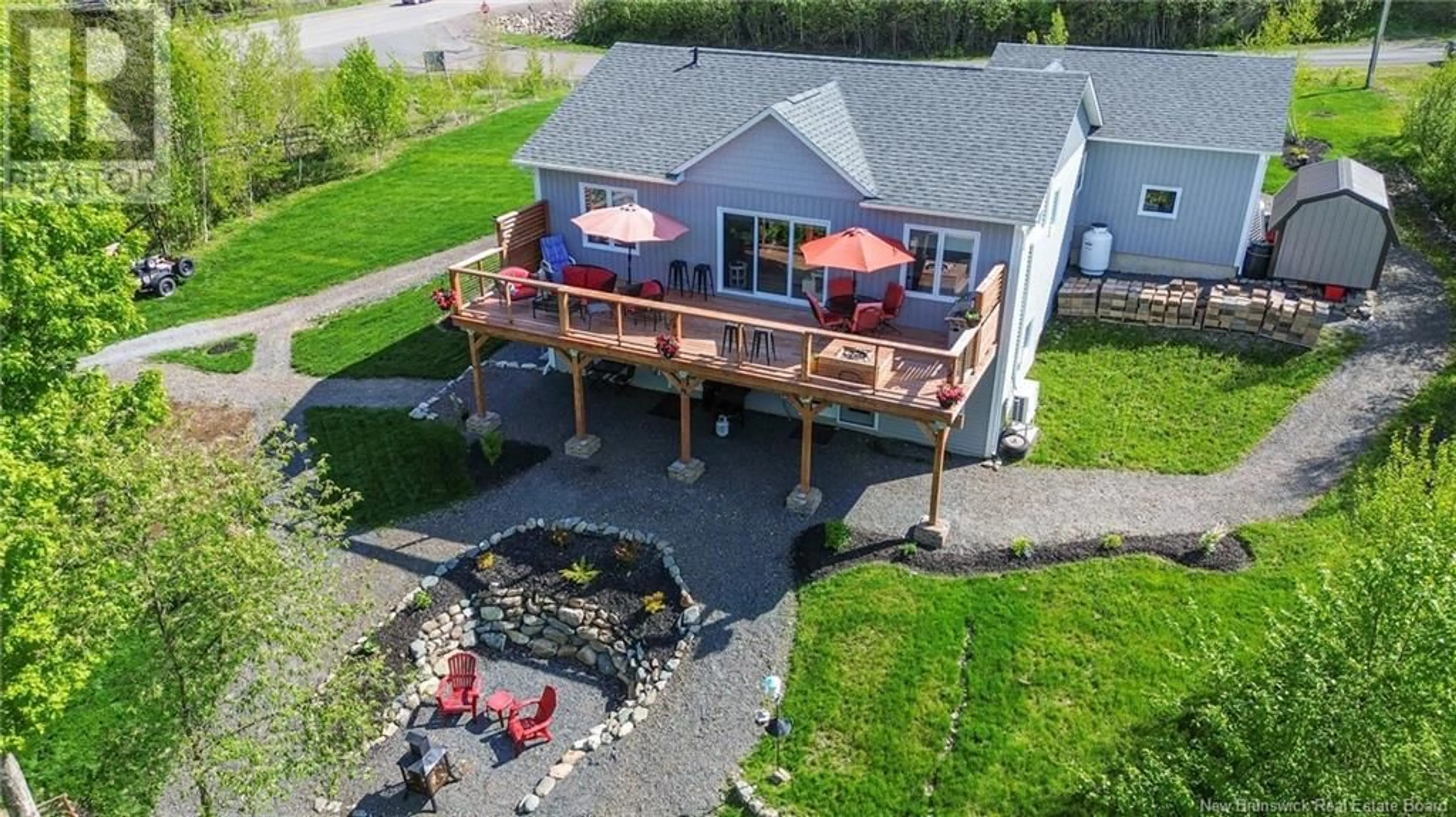 A pic from outside/outdoor area/front of a property/back of a property/a pic from drone, water/lake/river/ocean view for 4 CLEARVIEW COURT, Nackawic New Brunswick E6G0B6