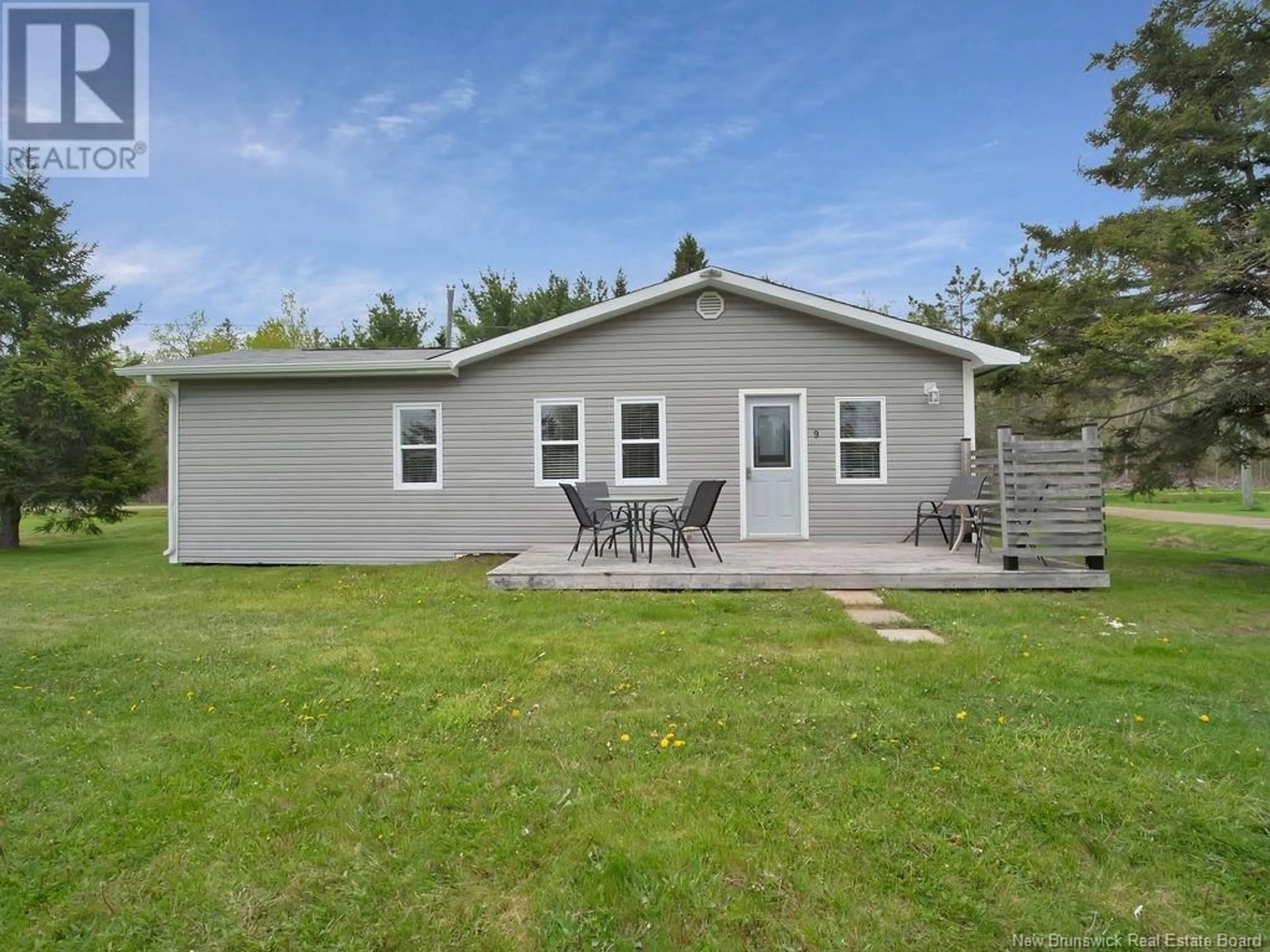 Home with vinyl exterior material, water/lake/river/ocean view for 9 PATRICK ROAD, Grande-Digue New Brunswick E4R4Z1