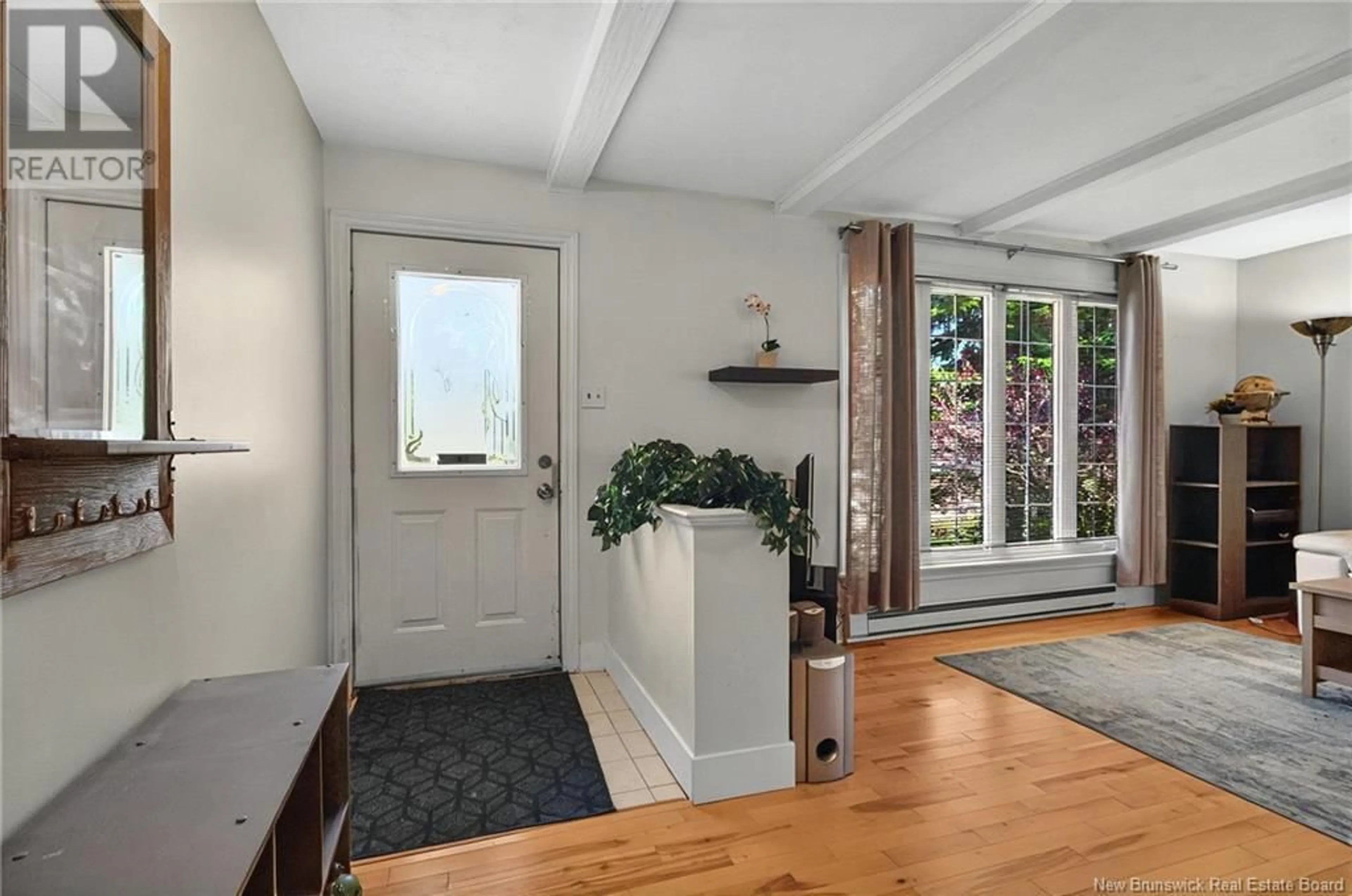 Indoor entryway for 346 PASCAL STREET, Dieppe New Brunswick E1A2C5