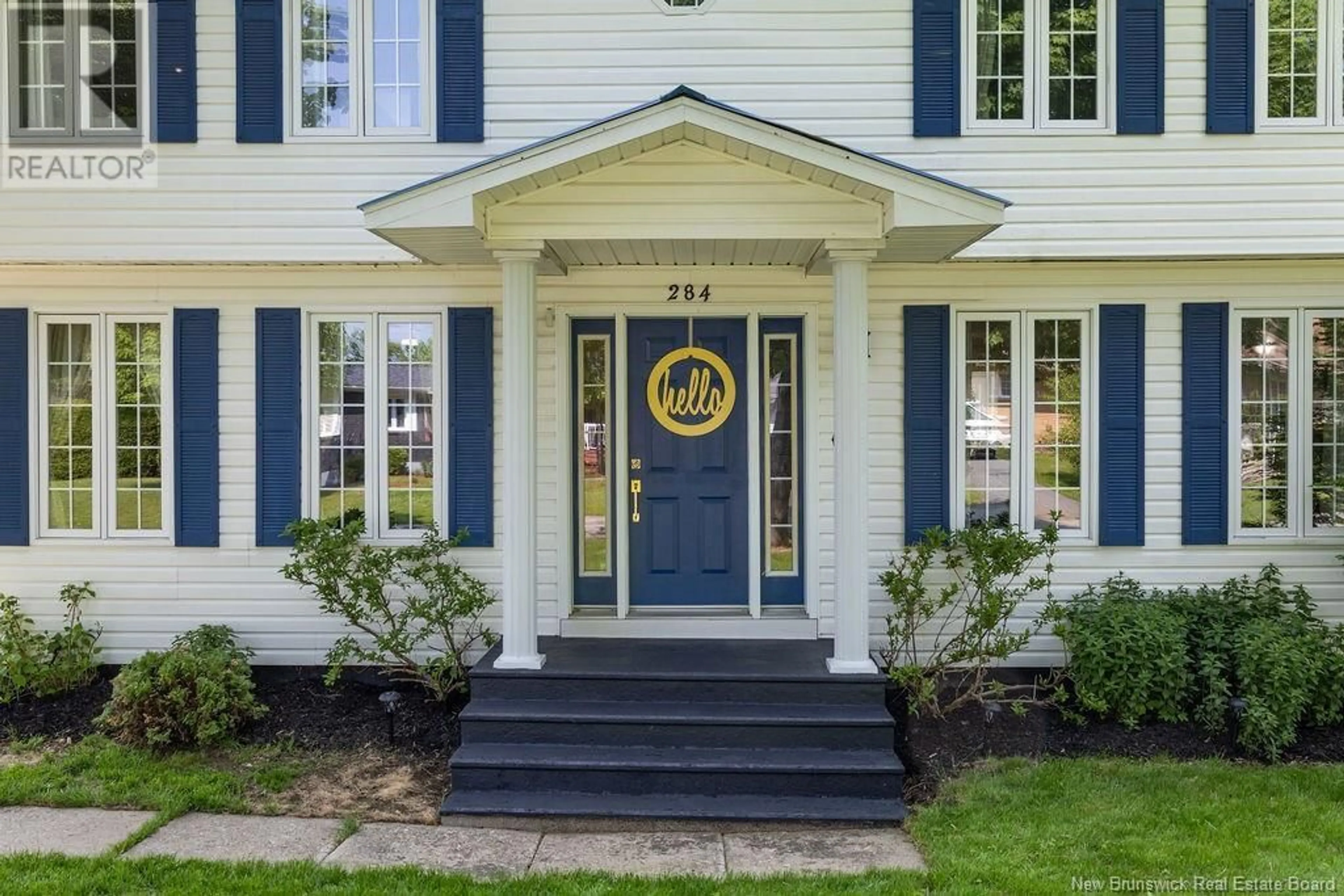 Home with vinyl exterior material, street for 284 TROY AVENUE, Newcastle New Brunswick E1V3S4