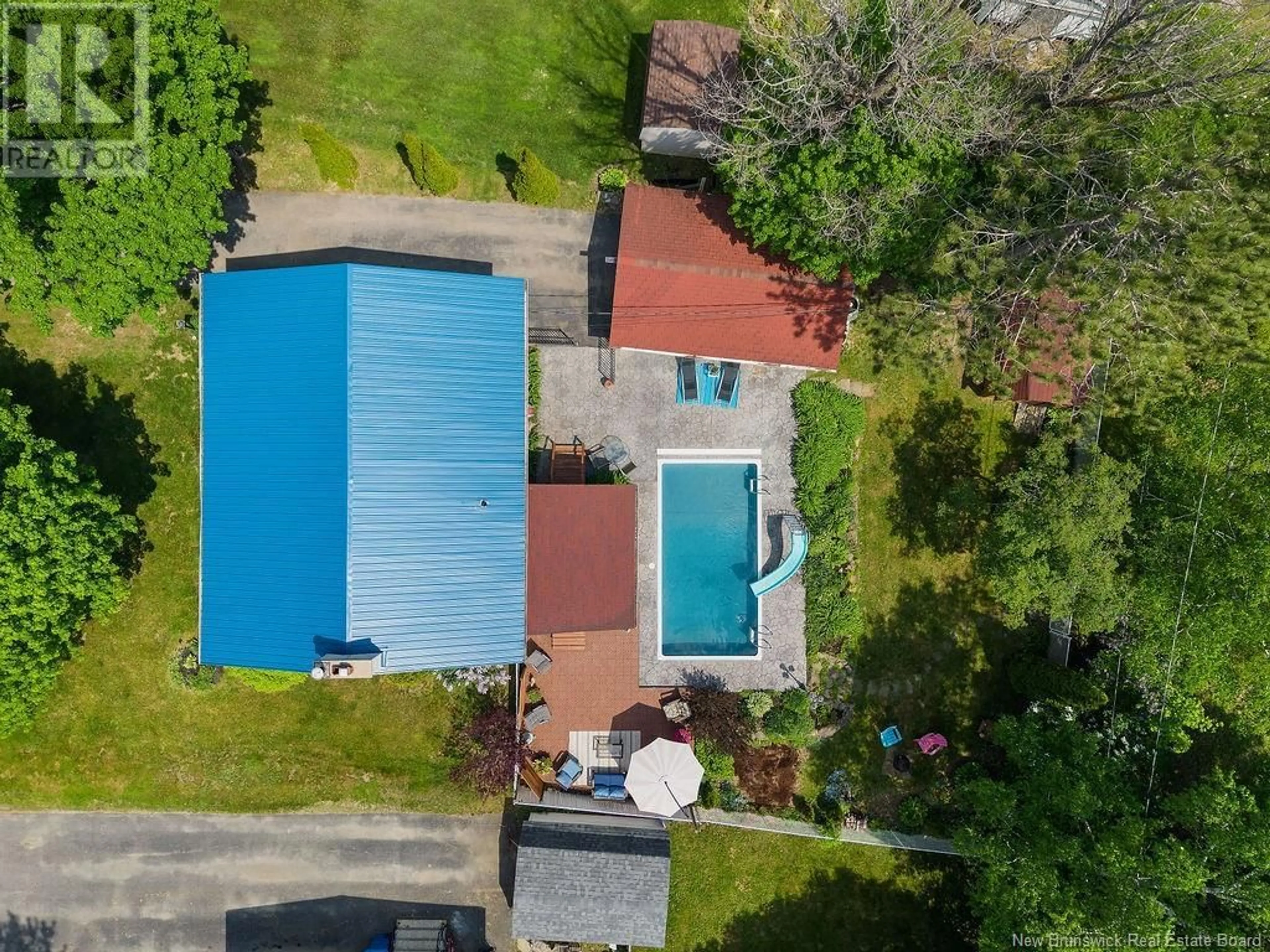 A pic from outside/outdoor area/front of a property/back of a property/a pic from drone, water/lake/river/ocean view for 284 TROY AVENUE, Newcastle New Brunswick E1V3S4