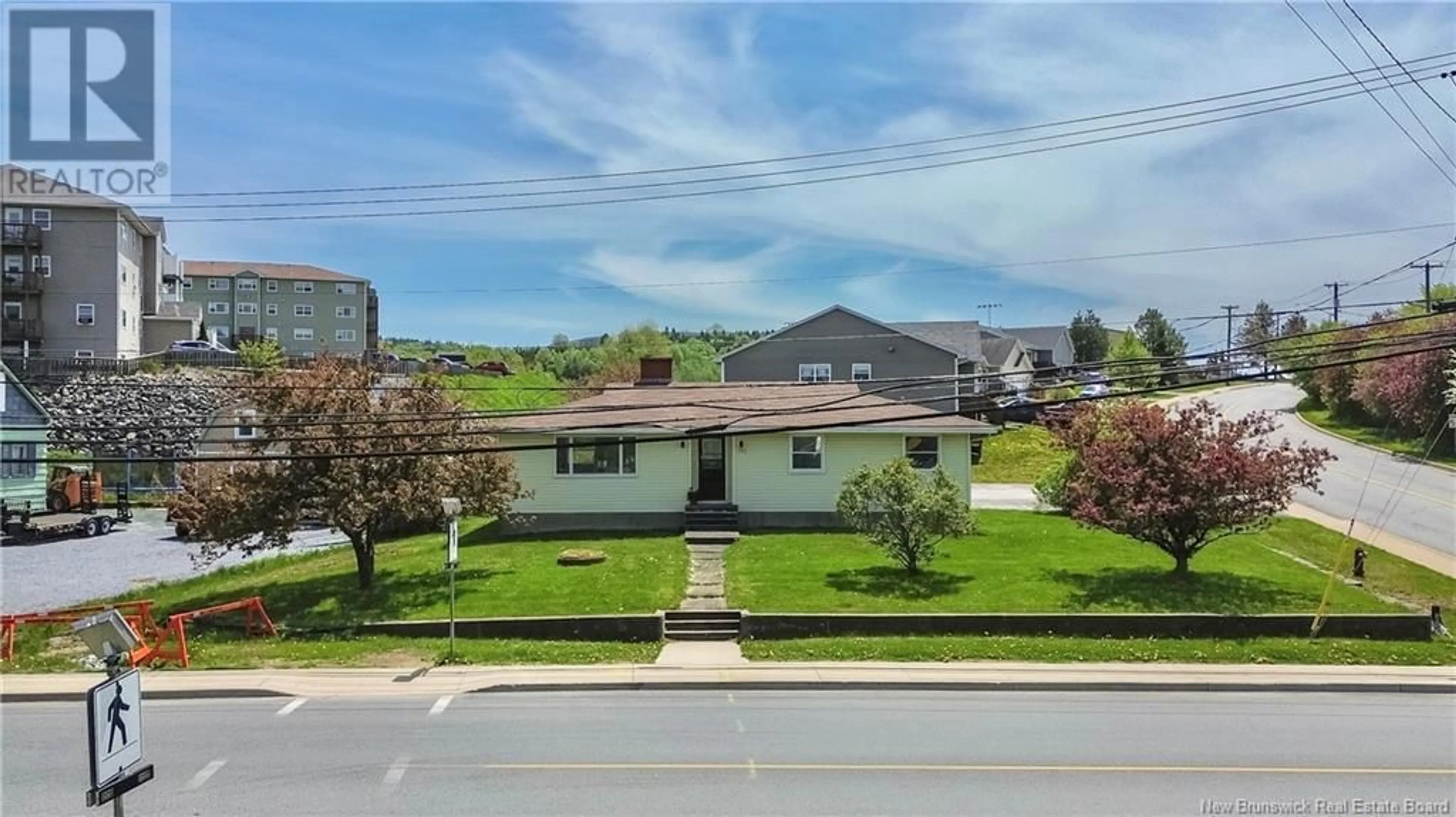 A pic from outside/outdoor area/front of a property/back of a property/a pic from drone, unknown for 190 GOLDEN GROVE ROAD, Saint John New Brunswick E2H1X4