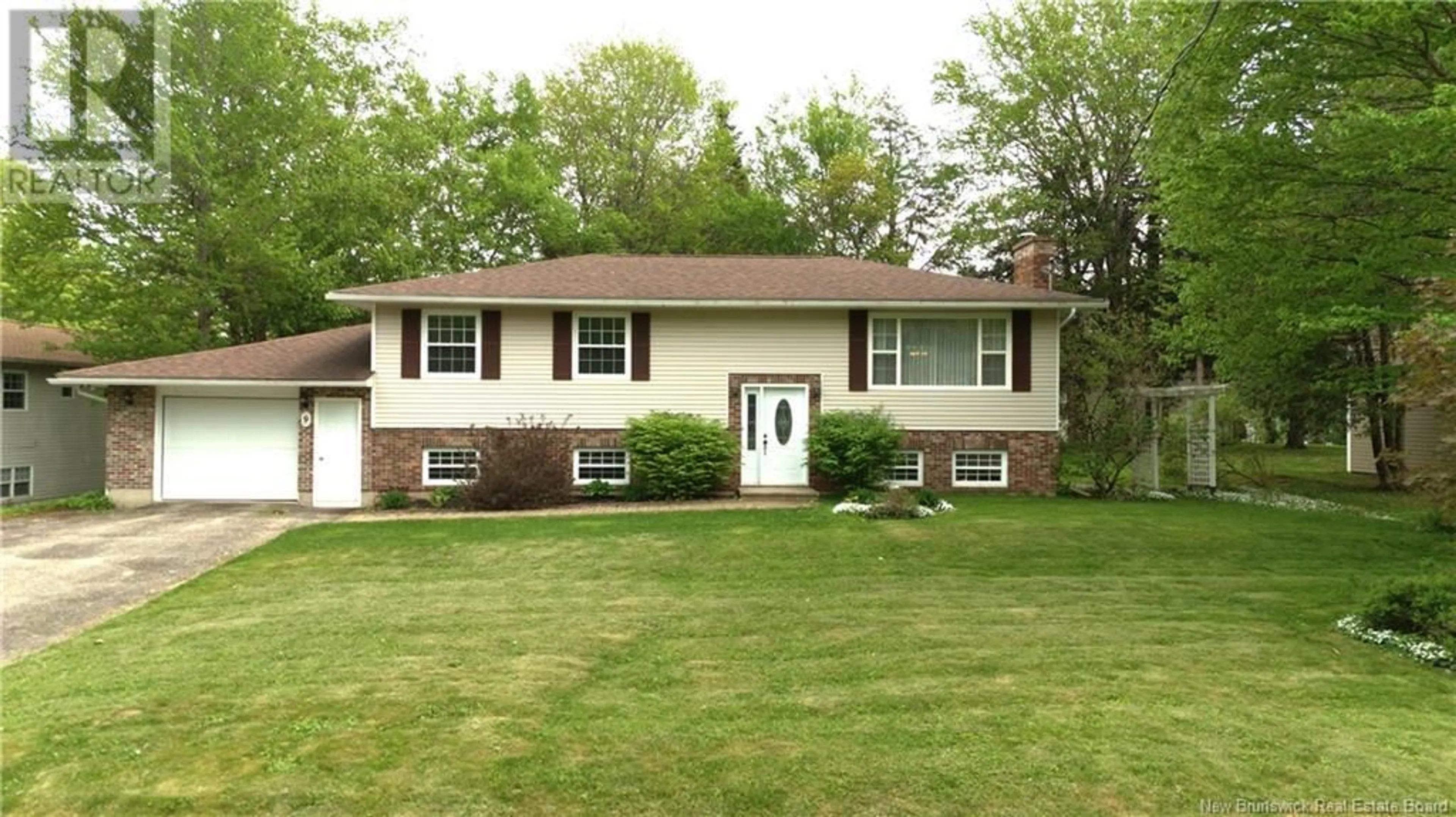 Home with vinyl exterior material, street for 9 SINCLAIR LANE, New Maryland New Brunswick E3C1J2