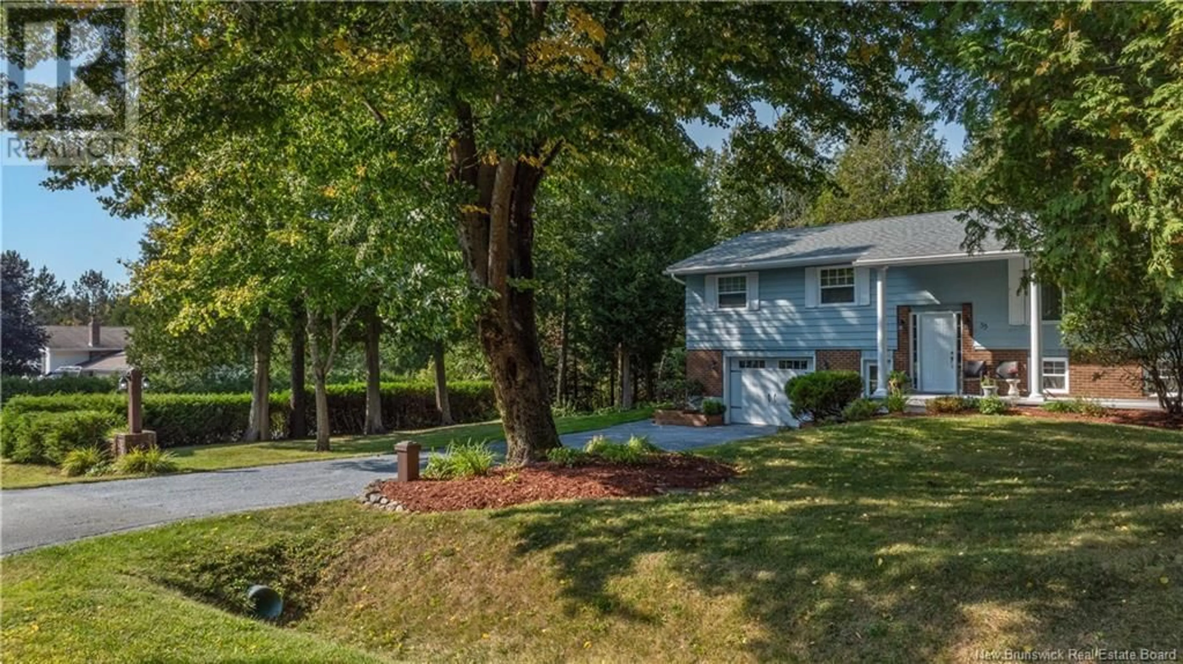 A pic from outside/outdoor area/front of a property/back of a property/a pic from drone, street for 55 CEDAR RIDGE BOULEVARD, Quispamsis New Brunswick E2E4K6