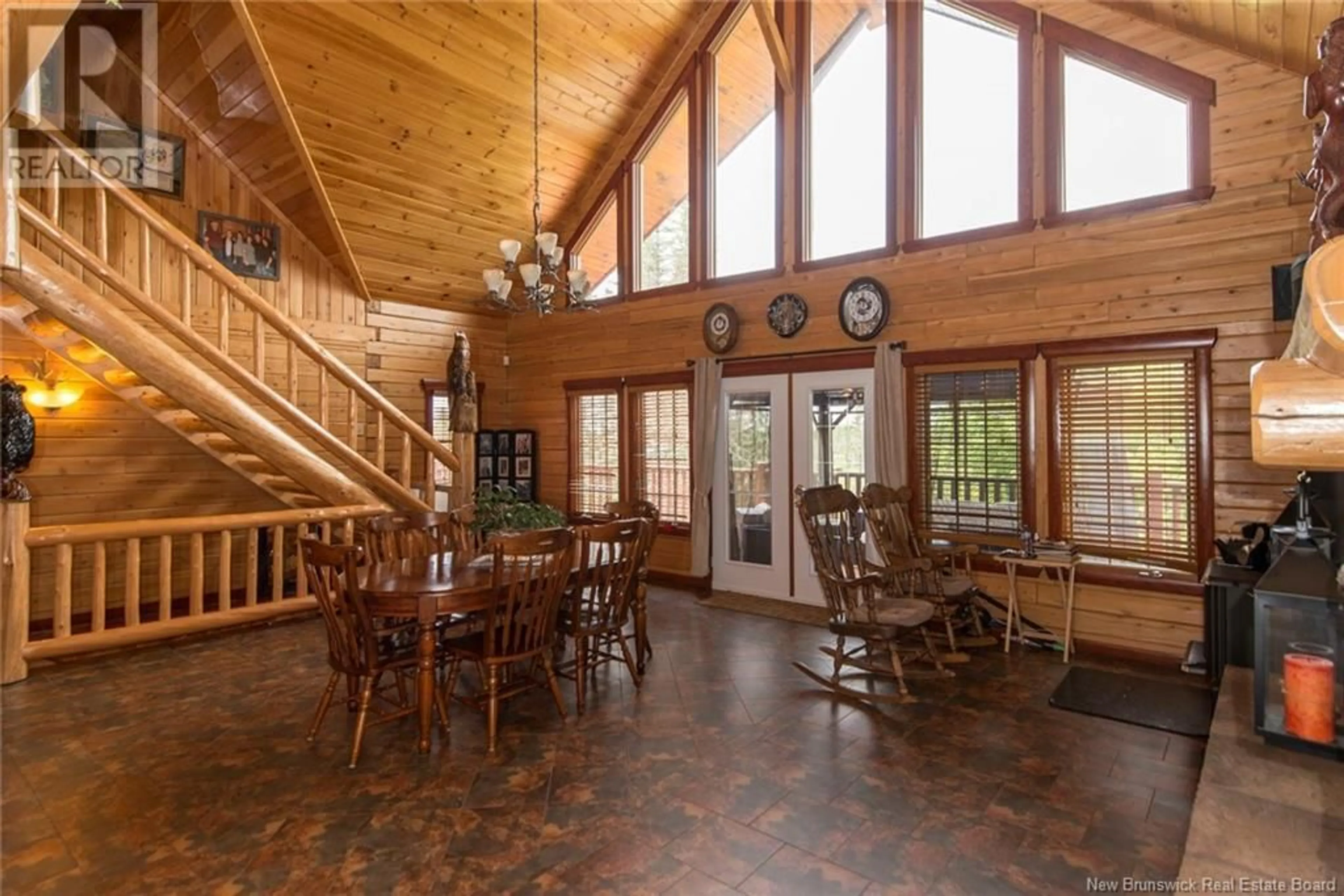 Indoor foyer for 44 TAYLOR LAKE ROAD, Willow Grove New Brunswick E2S1P5
