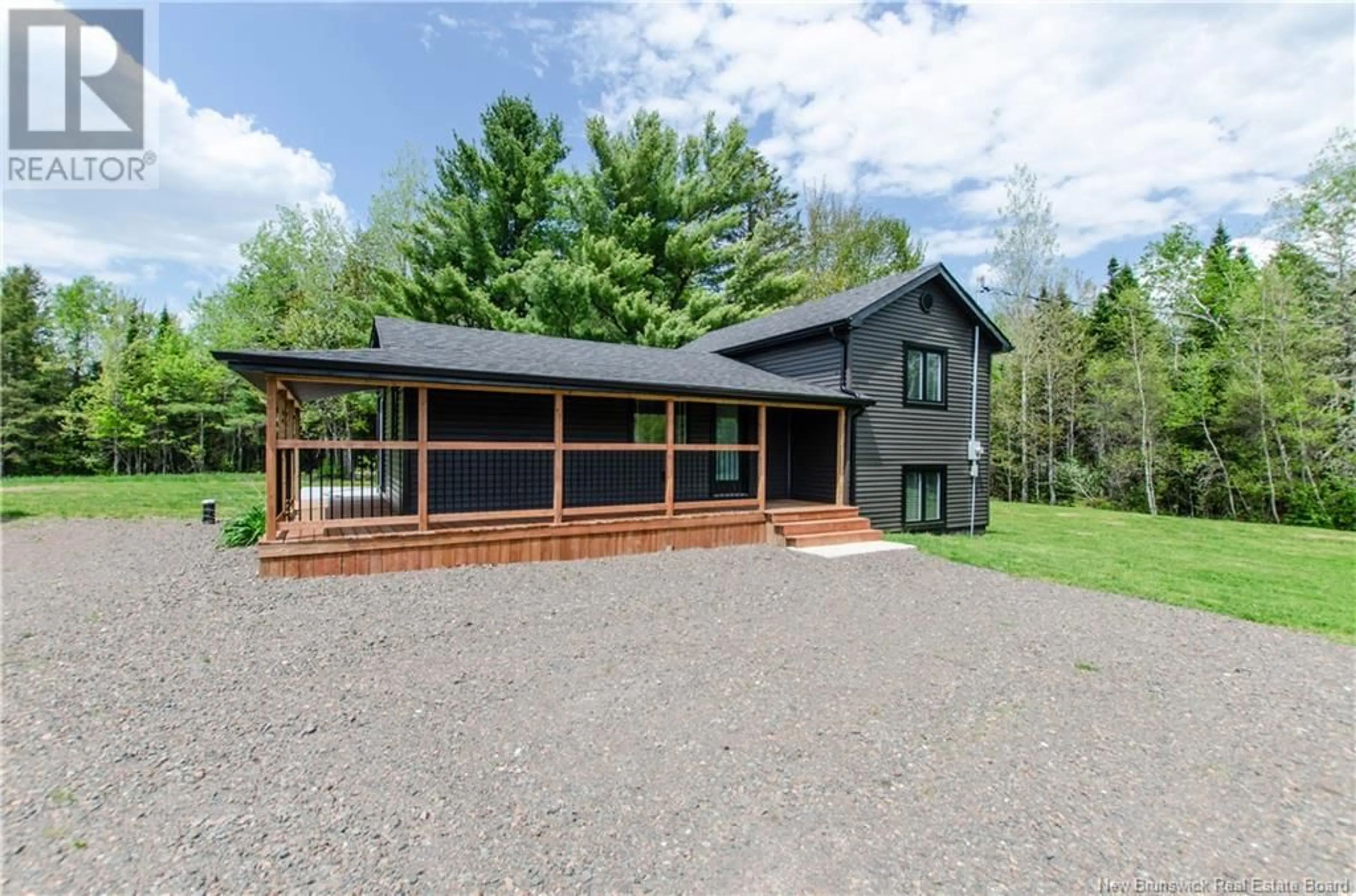 Home with vinyl exterior material, unknown for 269 SAINT PHILIPPE, Saint-Philippe New Brunswick E1H1V2