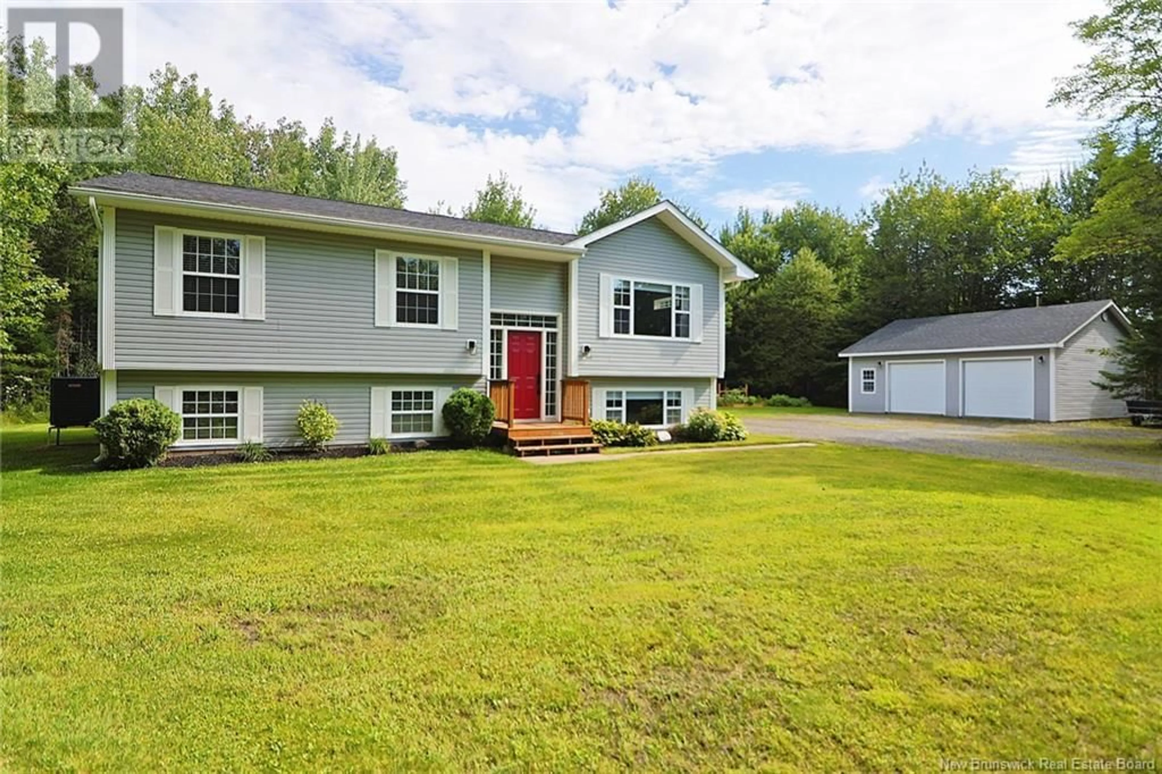 Home with vinyl exterior material, unknown for 27 ROSE OF SHARON COURT, Waasis New Brunswick E3B0B8