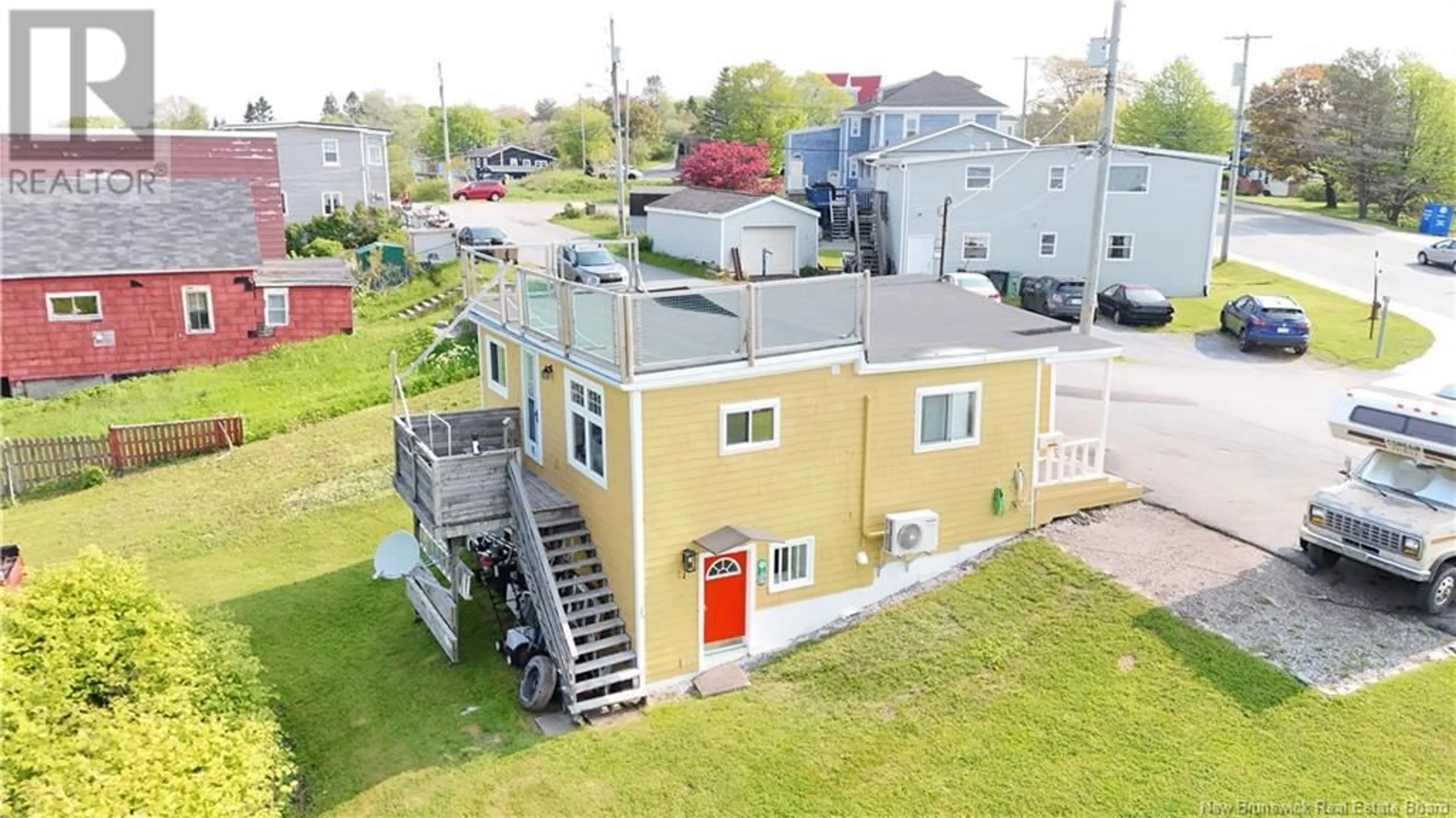 A pic from outside/outdoor area/front of a property/back of a property/a pic from drone, building for 29 TISDALE LANE, Saint John New Brunswick E2J2J4
