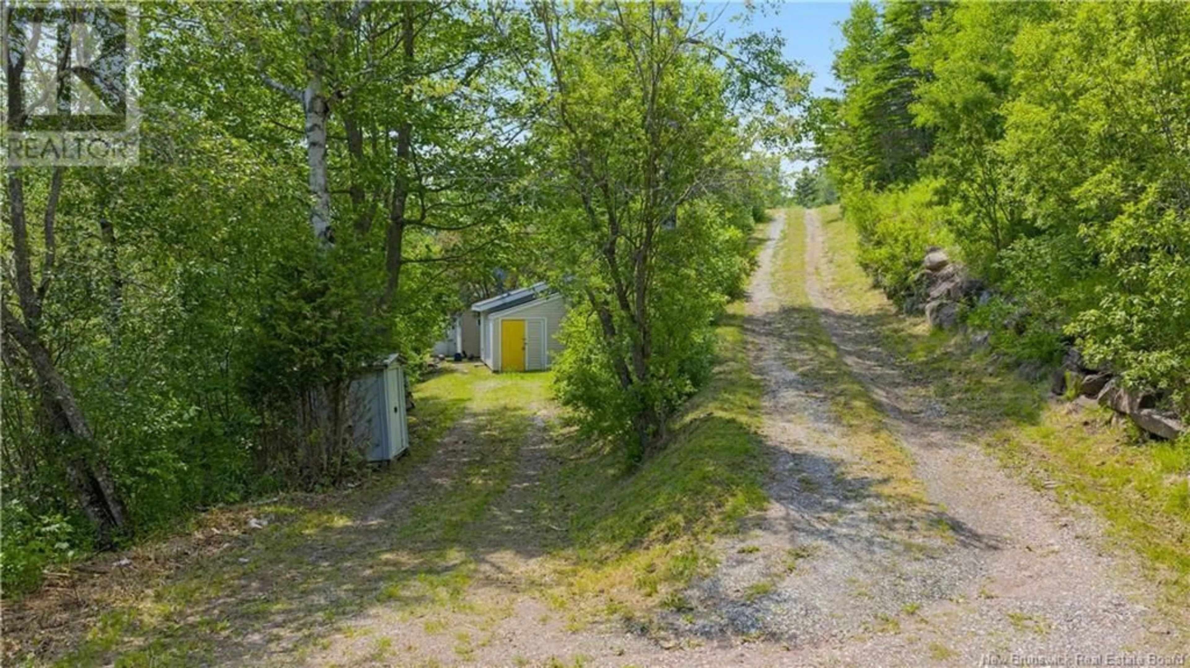 A pic from outside/outdoor area/front of a property/back of a property/a pic from drone, street for 1918 ROUTE 820, Upham New Brunswick E5N3E9