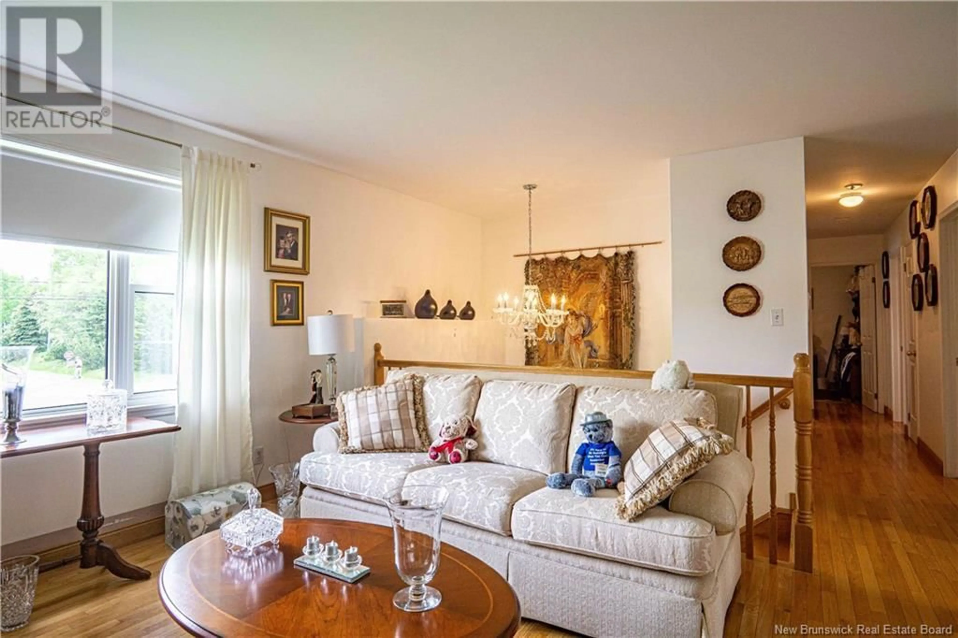 Living room with furniture, unknown for 10 ALEXANDER STREET, Burton New Brunswick E2V3A9