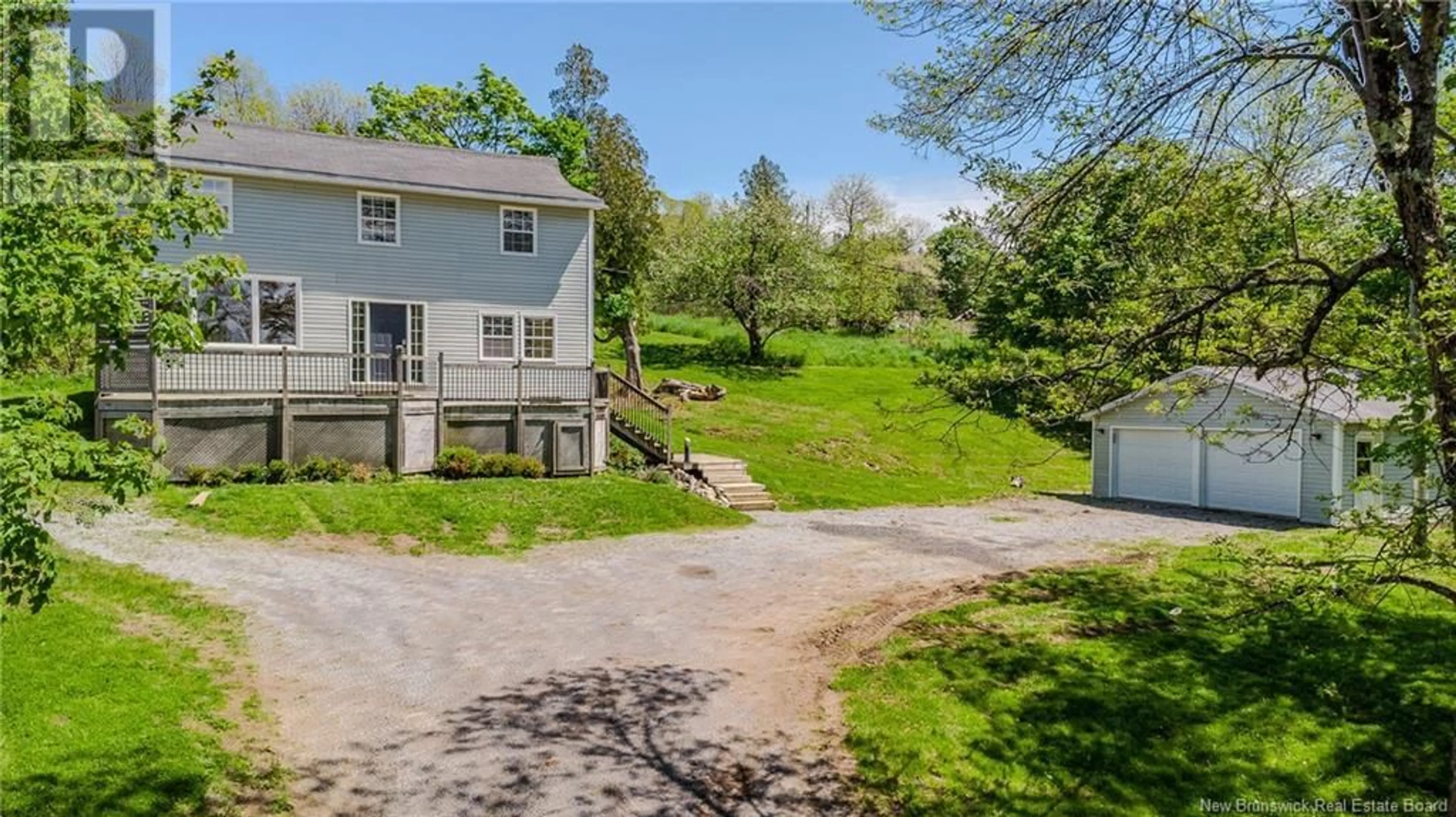 A pic from outside/outdoor area/front of a property/back of a property/a pic from drone, unknown for 486 GONDOLA POINT ROAD, Quispamsis New Brunswick E2E1E4
