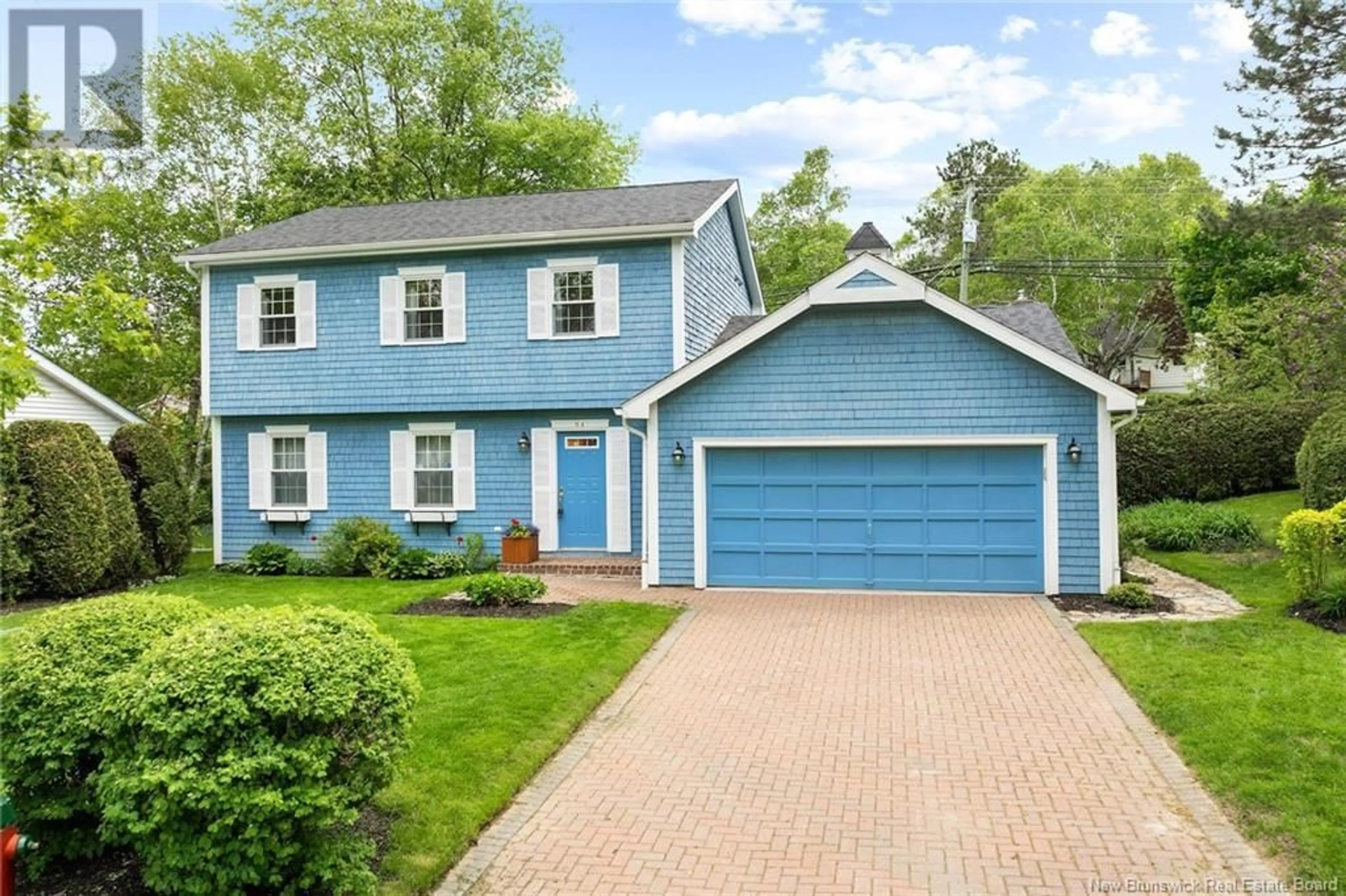 Home with vinyl exterior material, street for 54 CASTLETON COURT, Fredericton New Brunswick E3B6H3
